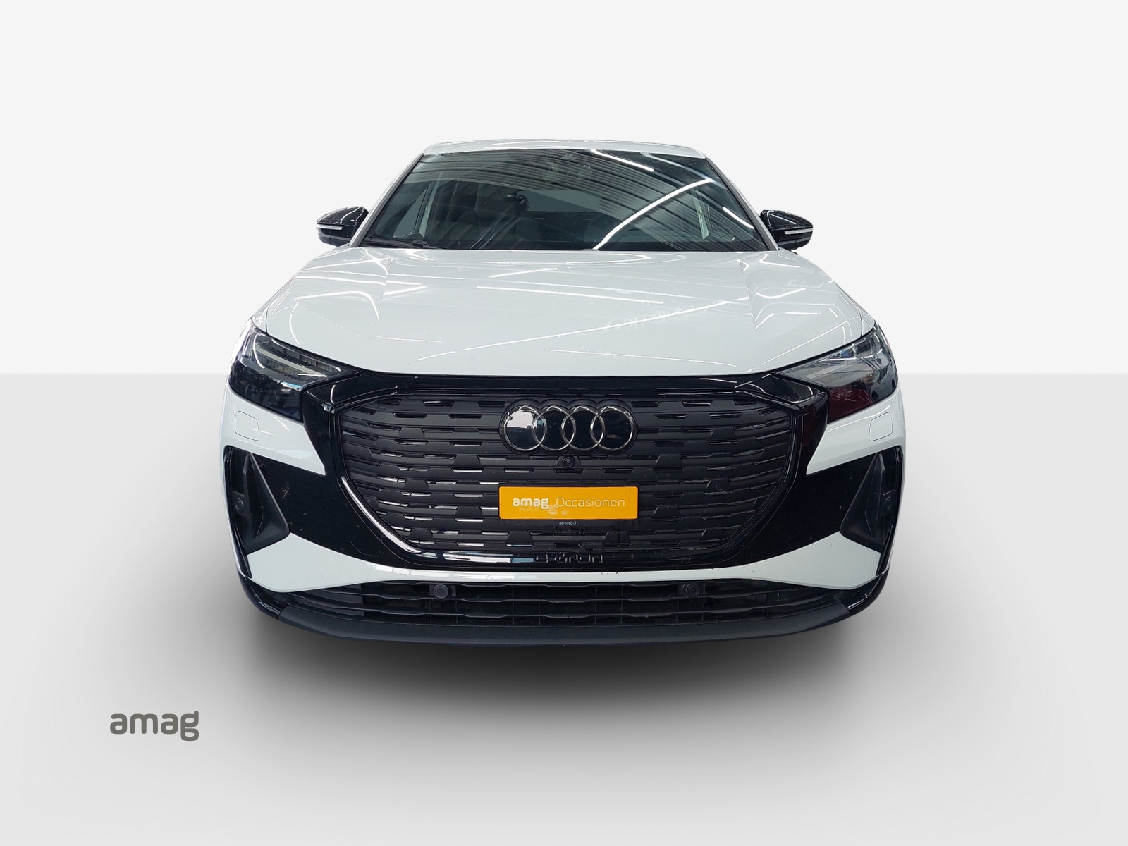 AUDI Q4 Sportback e-tron 45 Attraction quattro-image-6