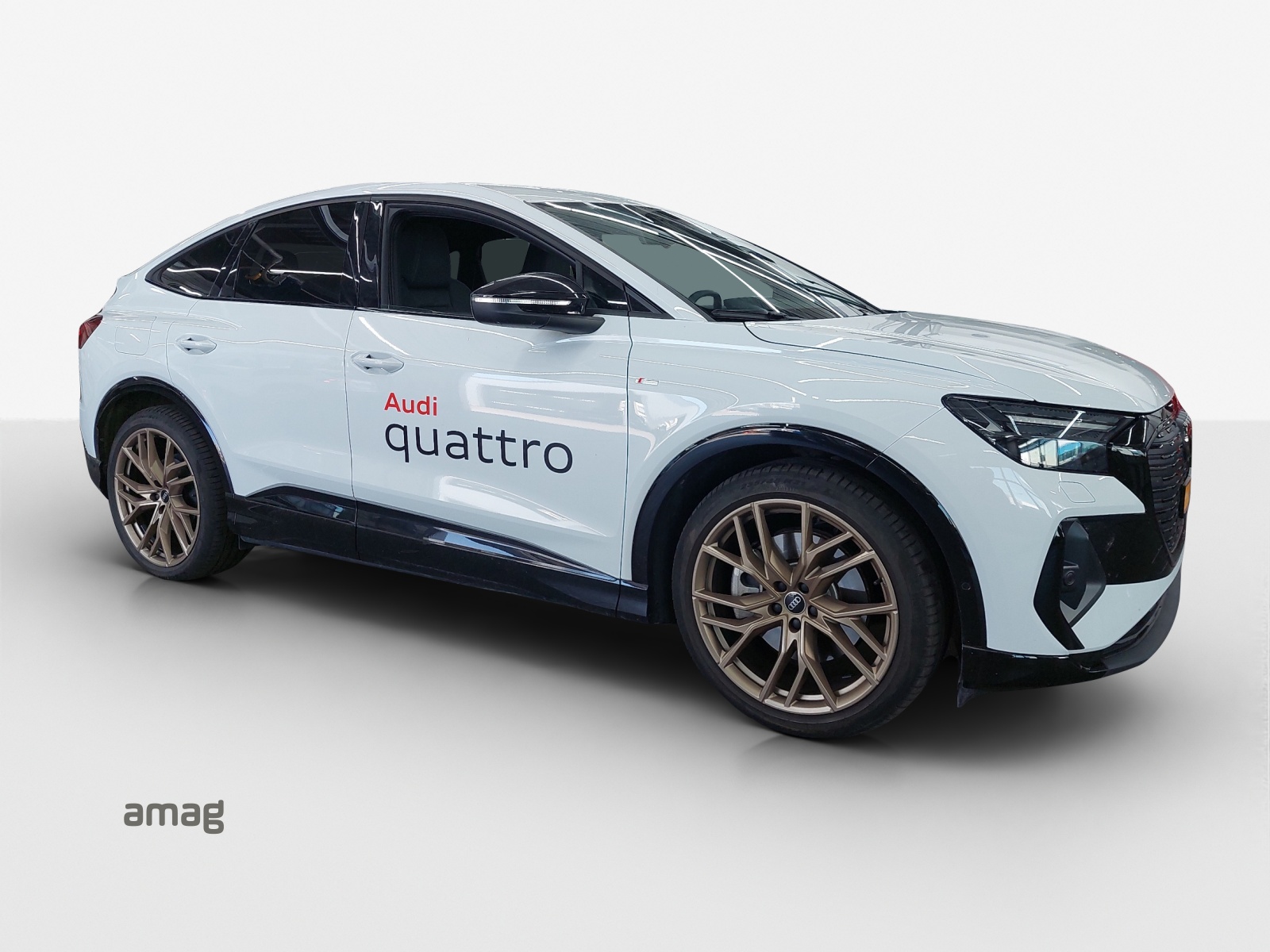 AUDI Q4 Sportback e-tron 45 Attraction quattro-image-5