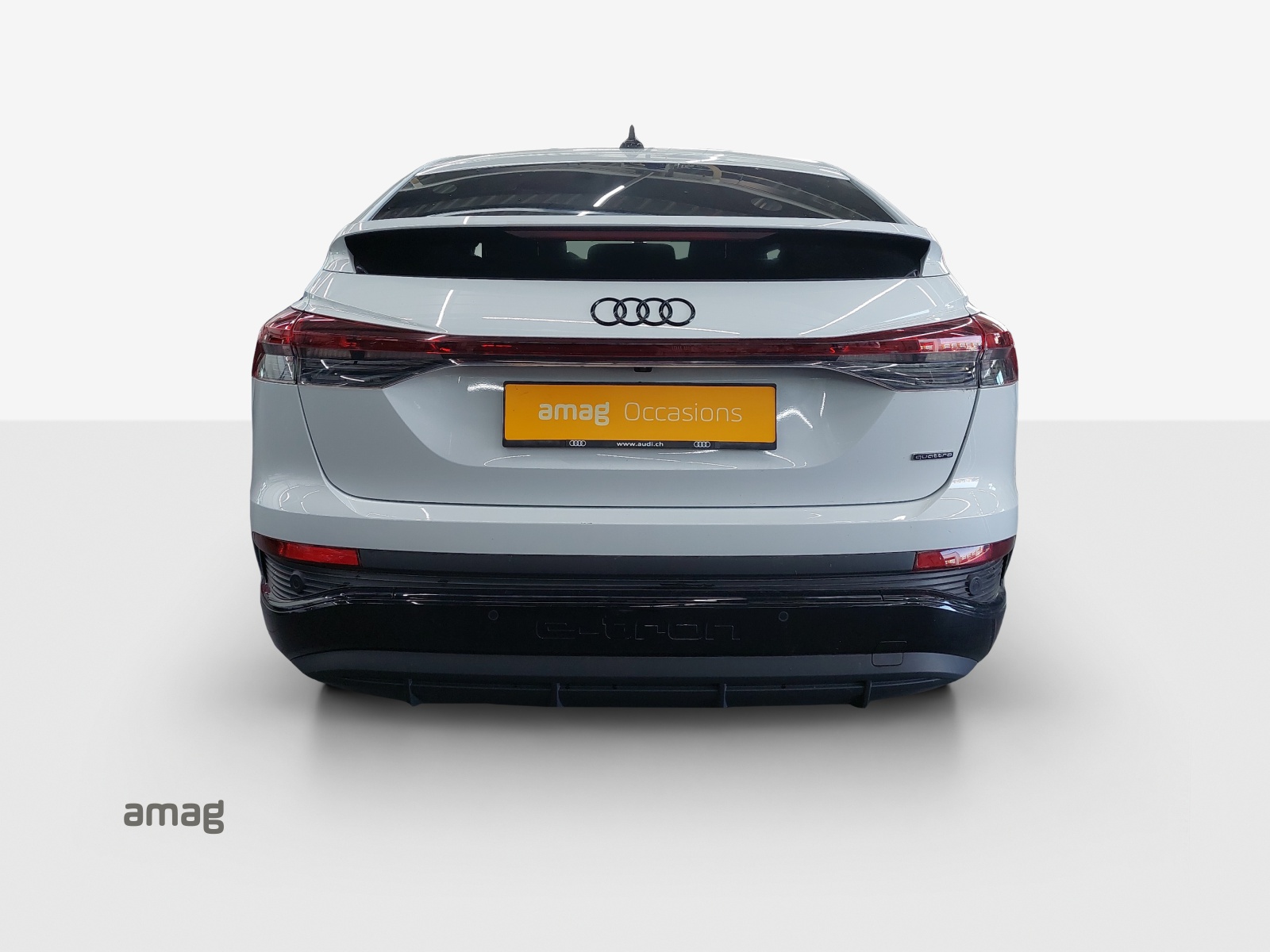 AUDI Q4 Sportback e-tron 45 Attraction quattro-showroom-element-3