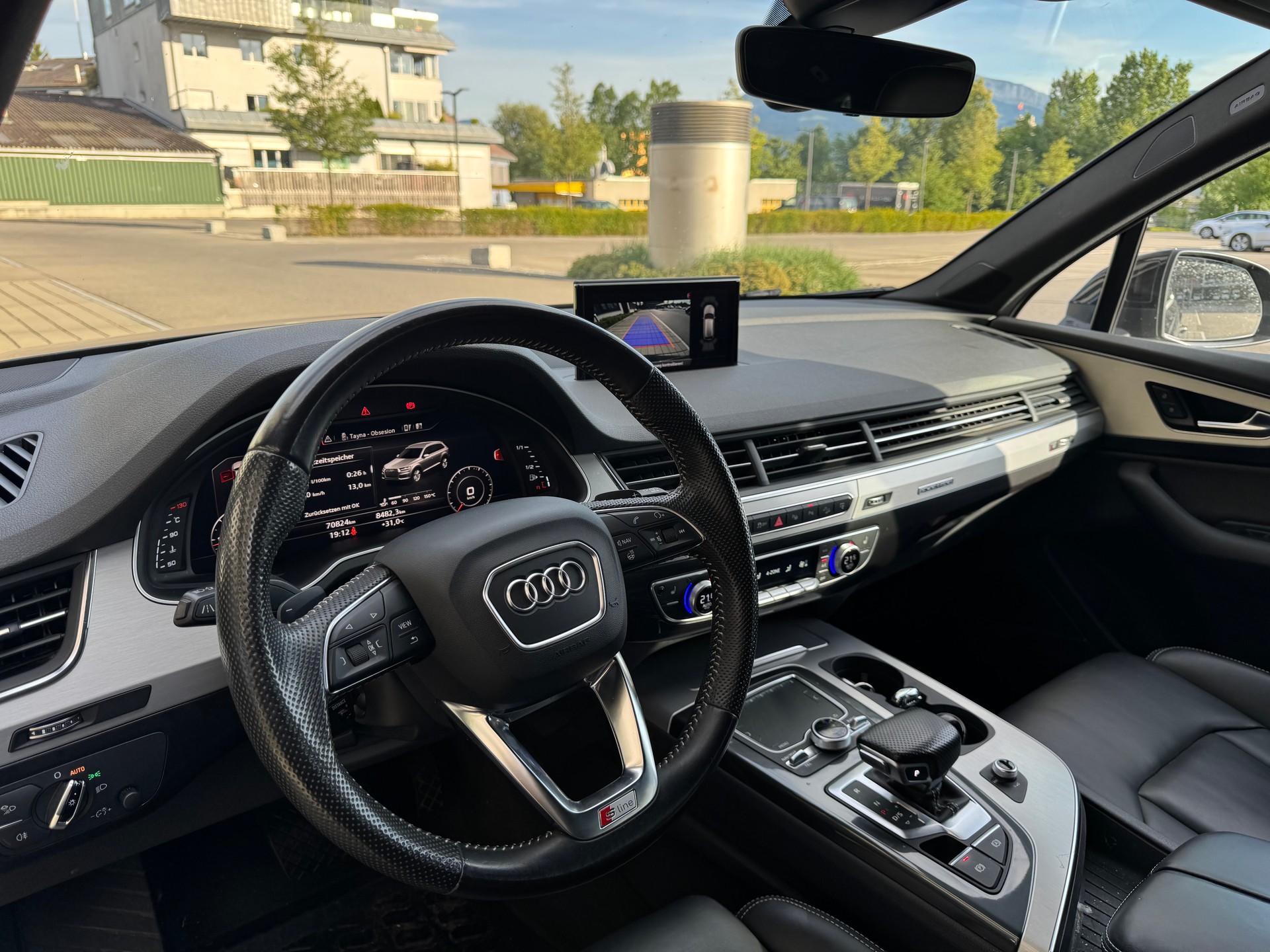 AUDI 3.0 V6 TDI 272 quattro T-Tronic-image-4