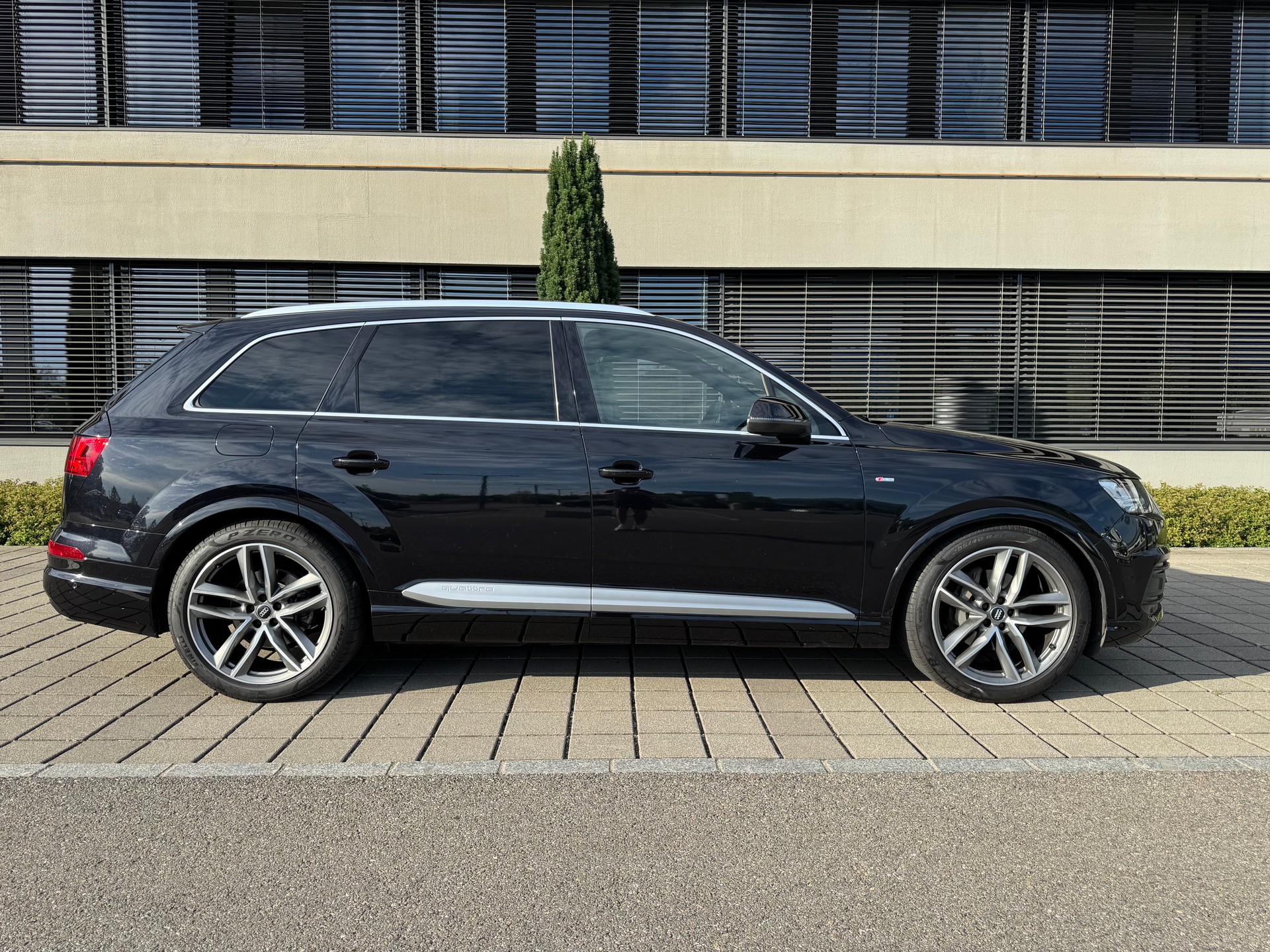 AUDI 3.0 V6 TDI 272 quattro T-Tronic-image-1