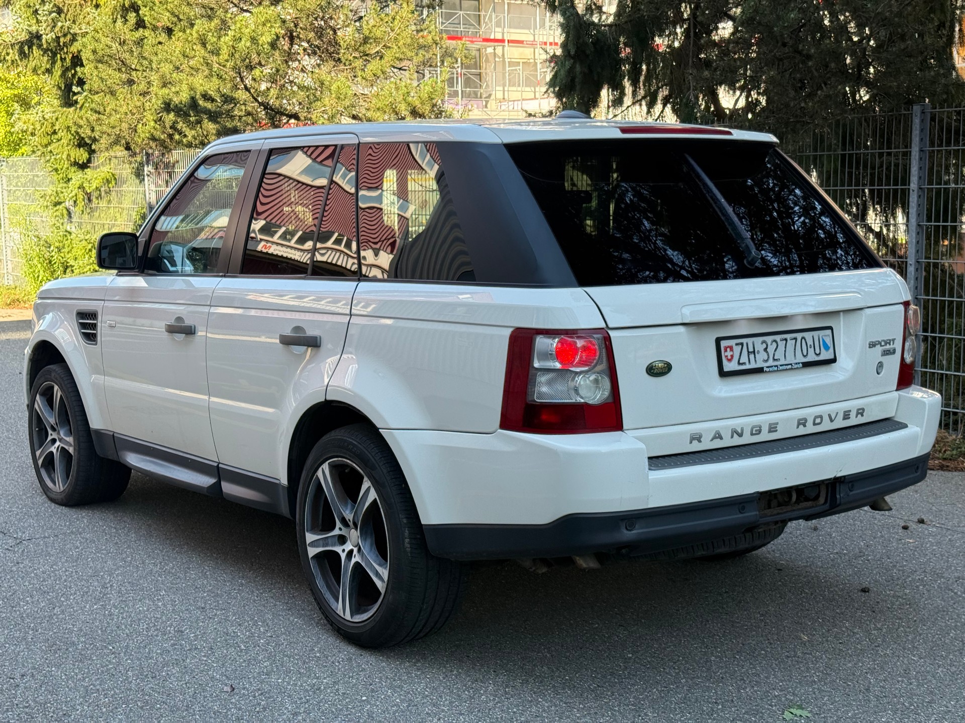 LAND ROVER Range Rover Sport 3.6 Td8 HSE Automatic-image-3