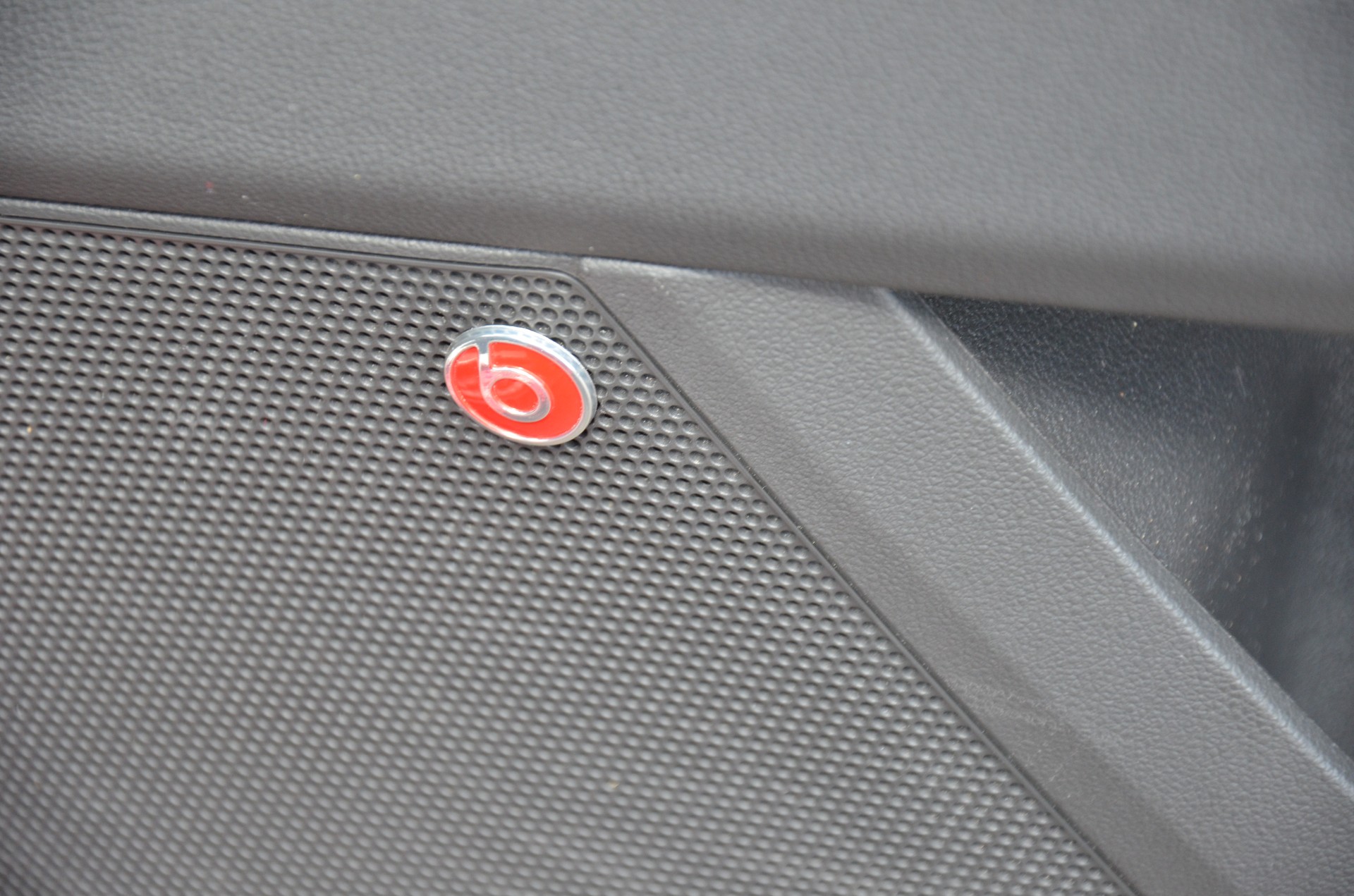 SEAT Leon ST 2.0 TSI Cupra 300 4 Drive DSG-image-16