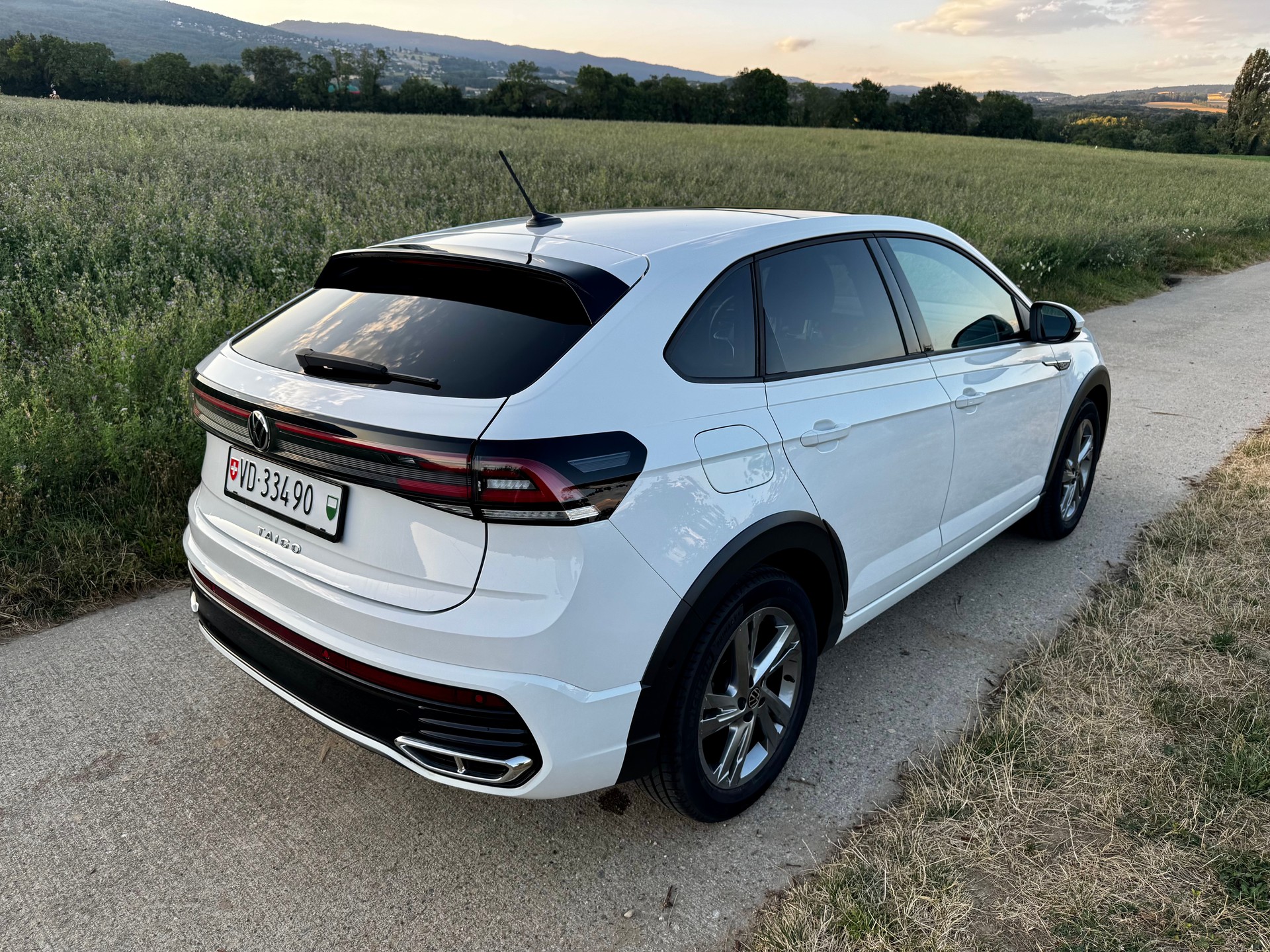 VW 1.0 TSI R-Line DSG-image-5