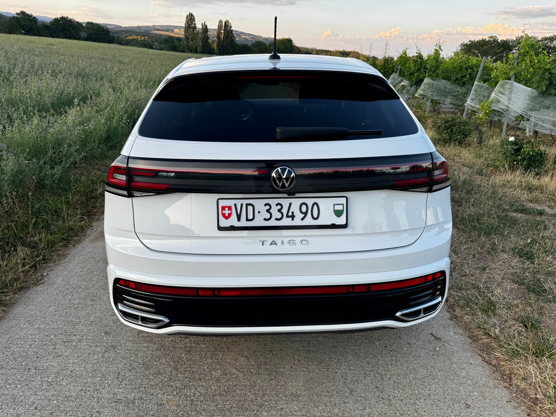 VW 1.0 TSI R-Line DSG-image-4