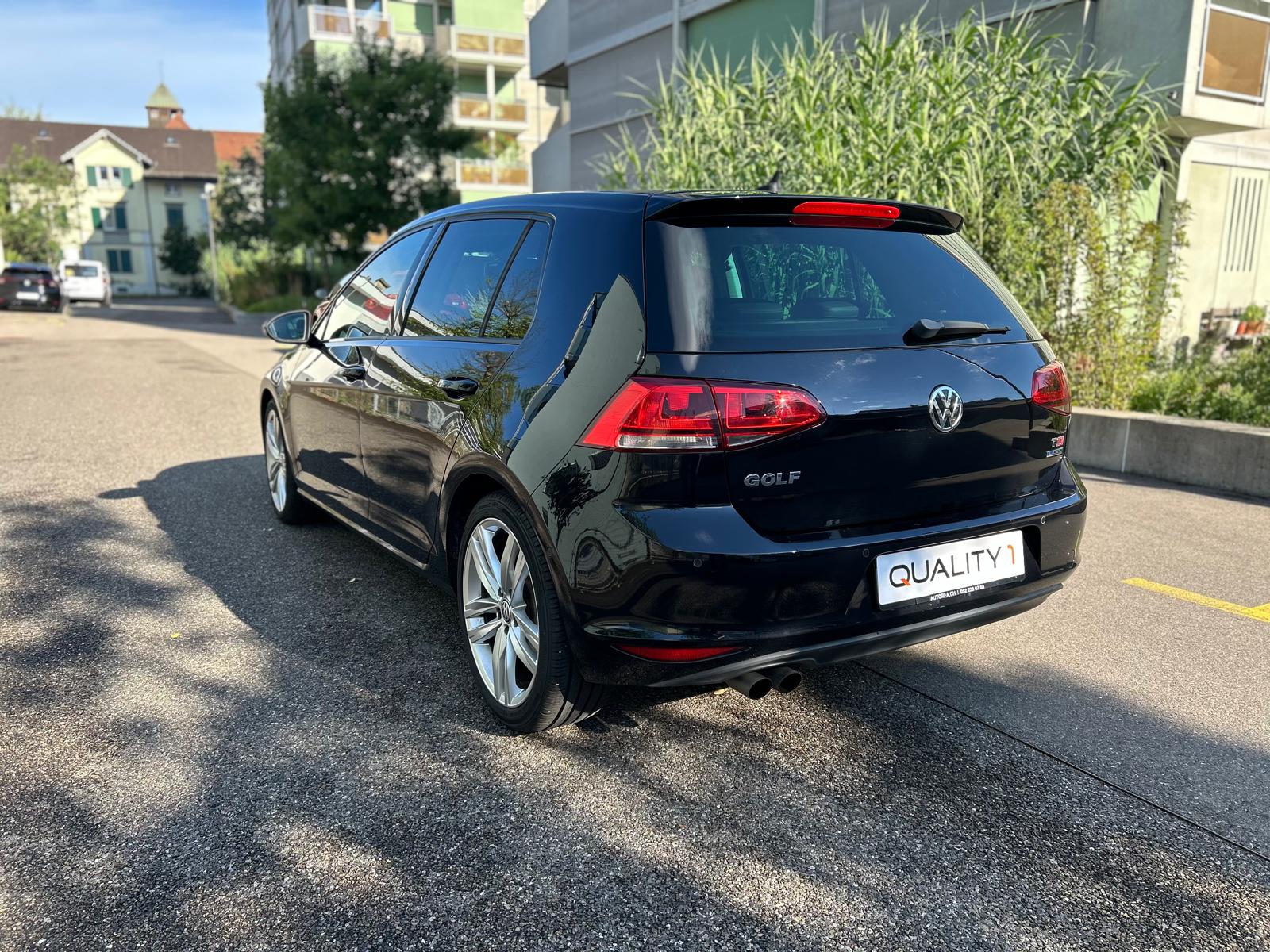 VW VW Golf VII TSI ACT R-Line Design DSG 1.4-image-4