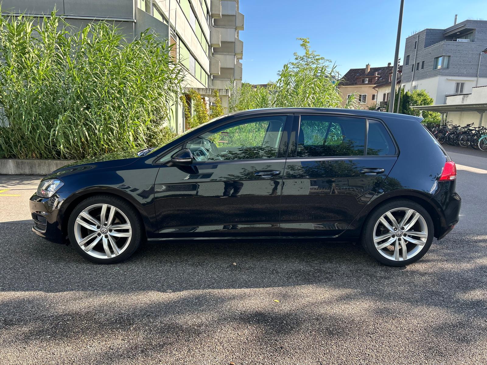 VW VW Golf VII TSI ACT R-Line Design DSG 1.4-image-5
