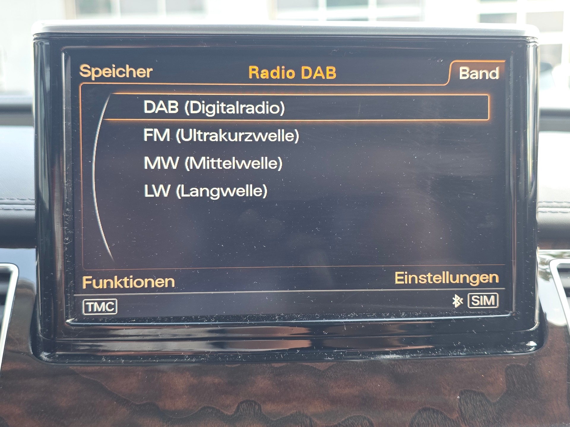 AUDI A8 L 3.0 TDI quattro tiptronic | VOLLAUSSTATTUNG -DVD /TV ENTERTAINMET/ MASSAGE SITZE VO+H/ SITZKÜHLUNG /B&O SOUND/NIGHT-VISION-image-23