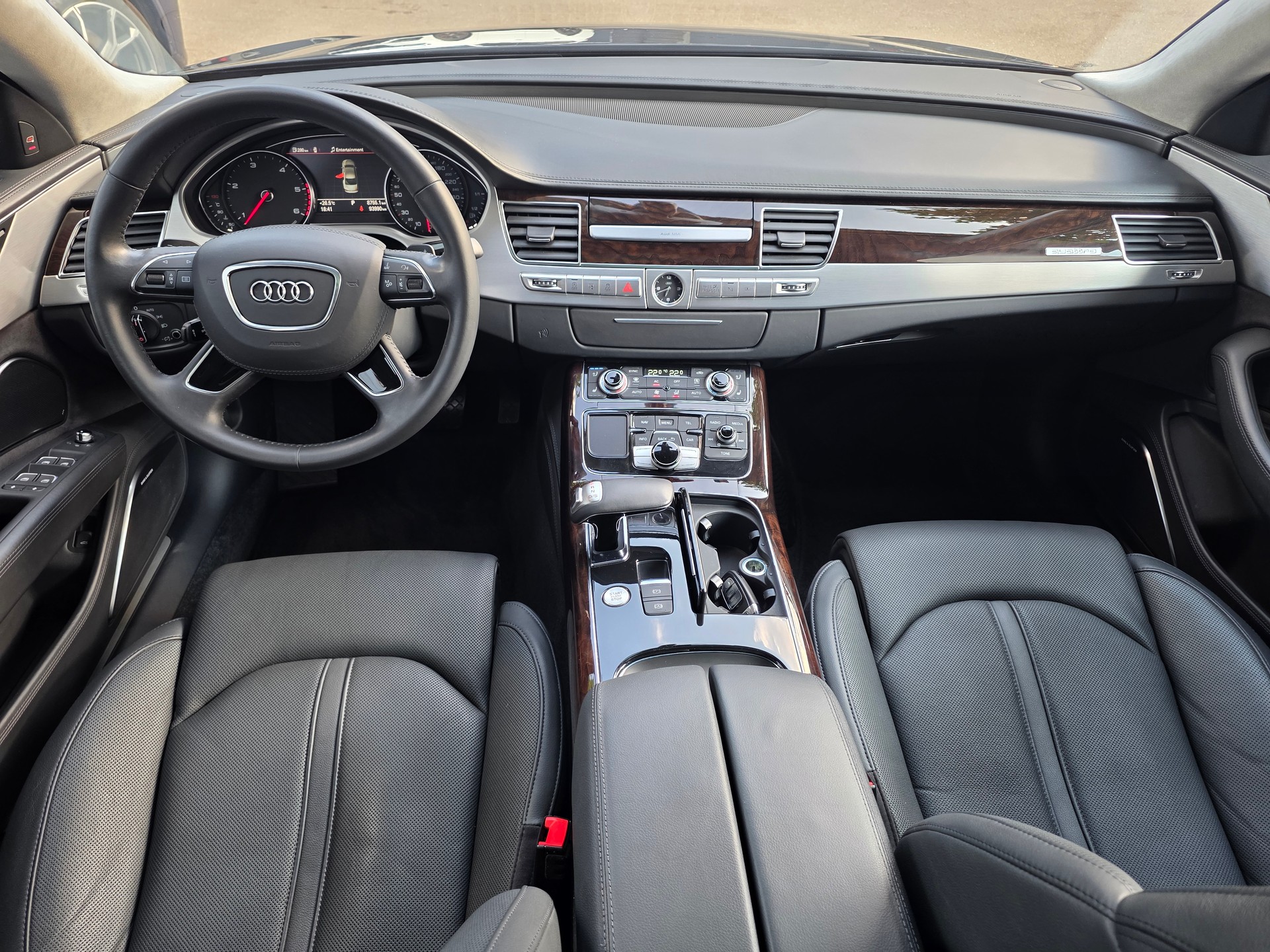 AUDI A8 L 3.0 TDI quattro tiptronic | VOLLAUSSTATTUNG -DVD /TV ENTERTAINMET/ MASSAGE SITZE VO+H/ SITZKÜHLUNG /B&O SOUND/NIGHT-VISION-image-6