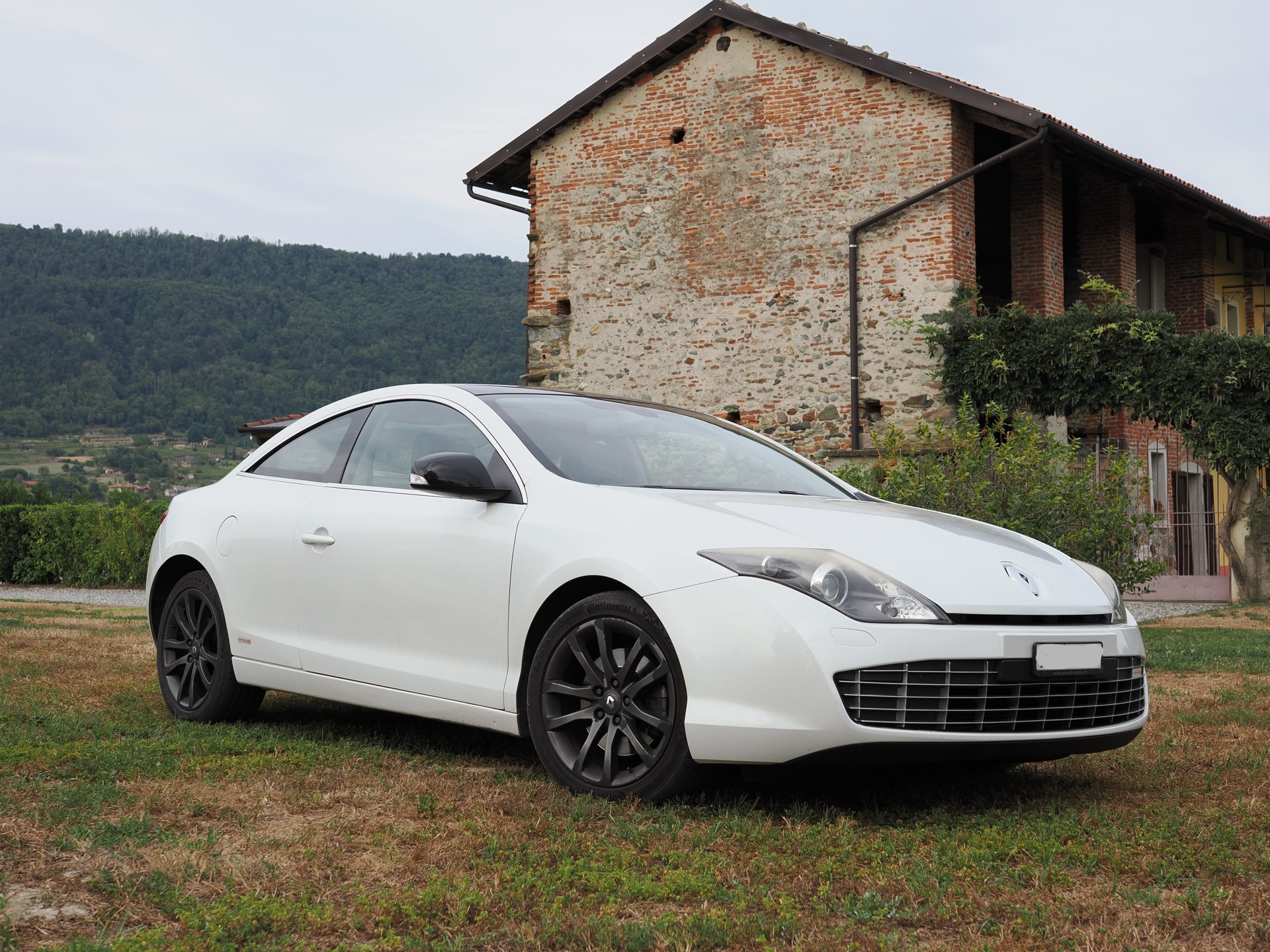 RENAULT Coupé 2.0 dCi 175 Monaco GP 4Control BVA-image-0