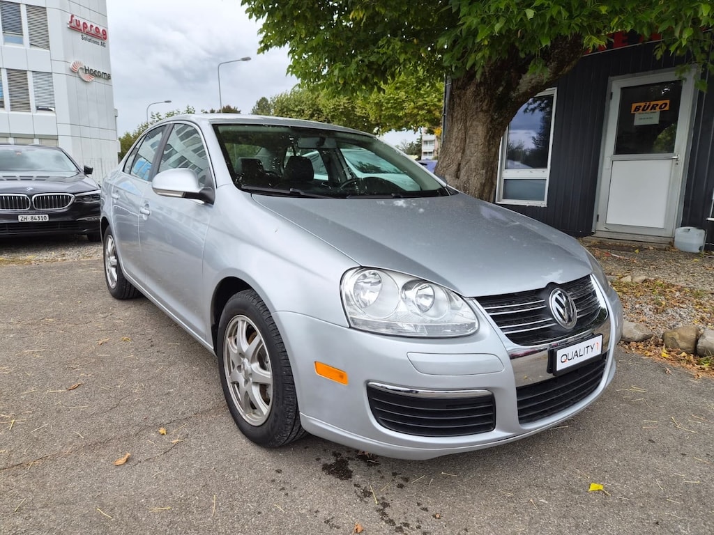 VW JETTA 2.0 TDI Highline-image-0