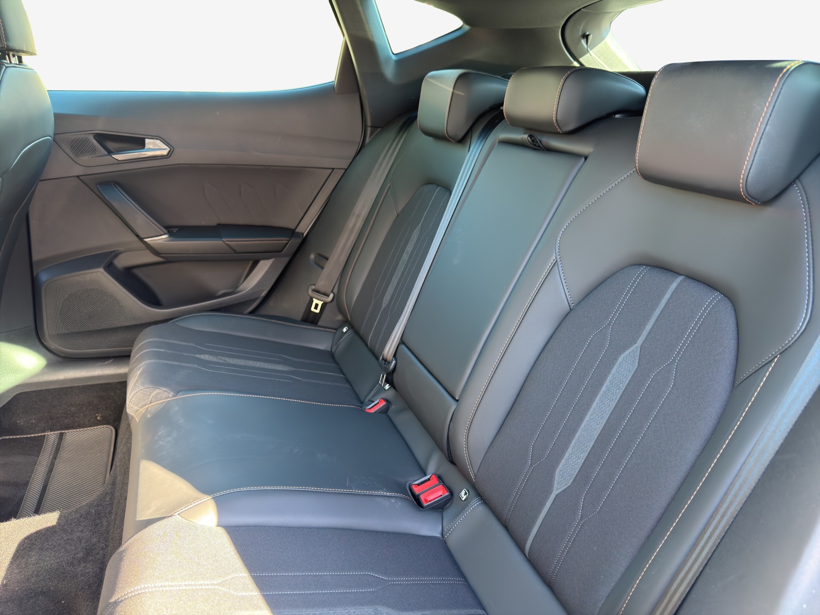 CUPRA Formentor 1.4 e-HYBRID pHEV Allalin DSG-image-11
