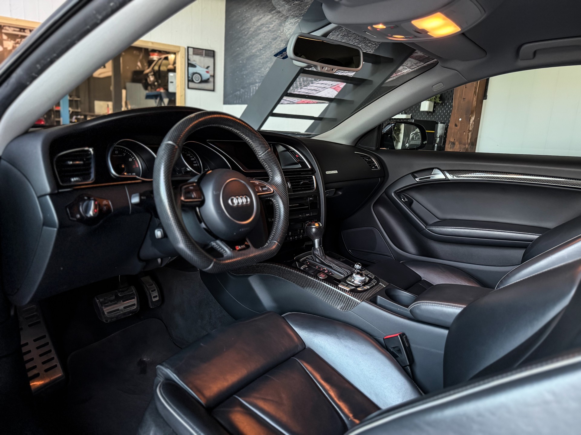 AUDI RS5 Coupé 4.2 FSI quattro S-tronic-image-6