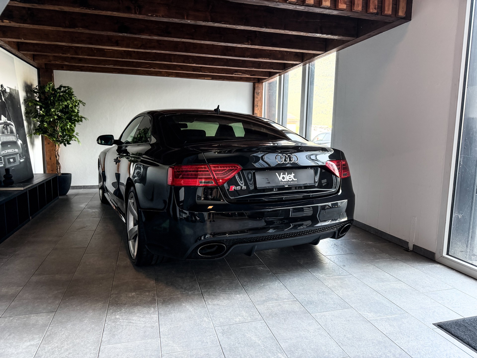 AUDI RS5 Coupé 4.2 FSI quattro S-tronic-image-4
