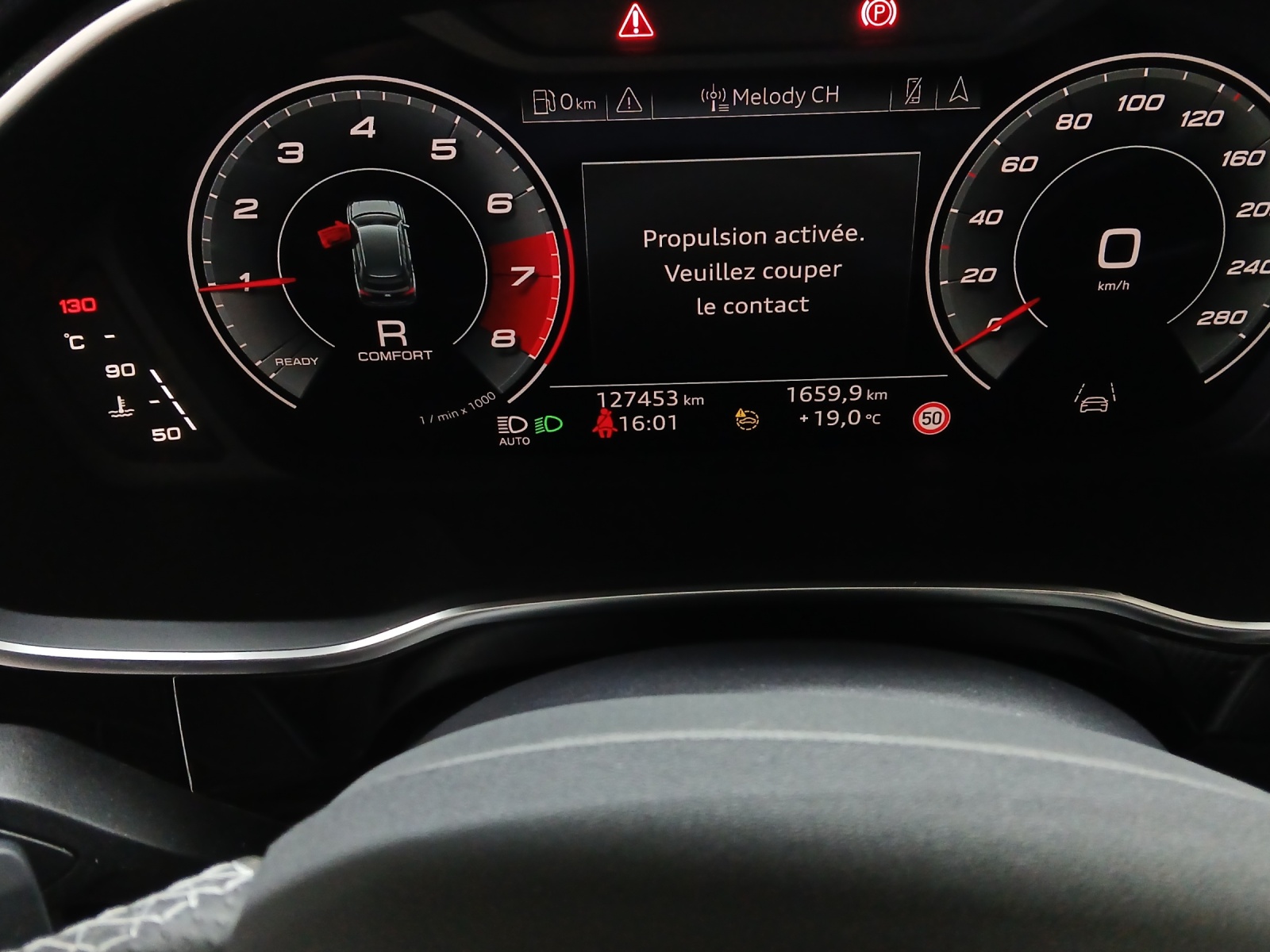 AUDI Q3 45 TFSI S line quattro S-tronic-image-15