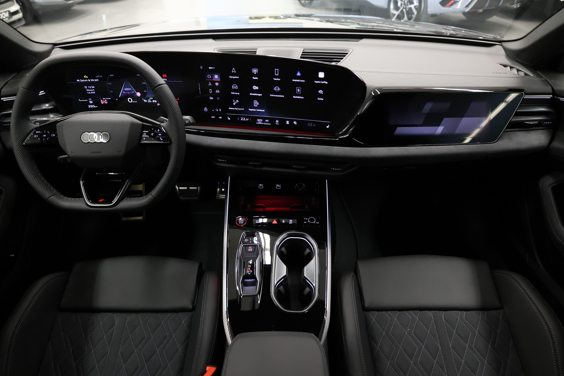 AUDI A6 Avant 2.0 TDI S-Line Edition One quattro S-Tronic-image-15