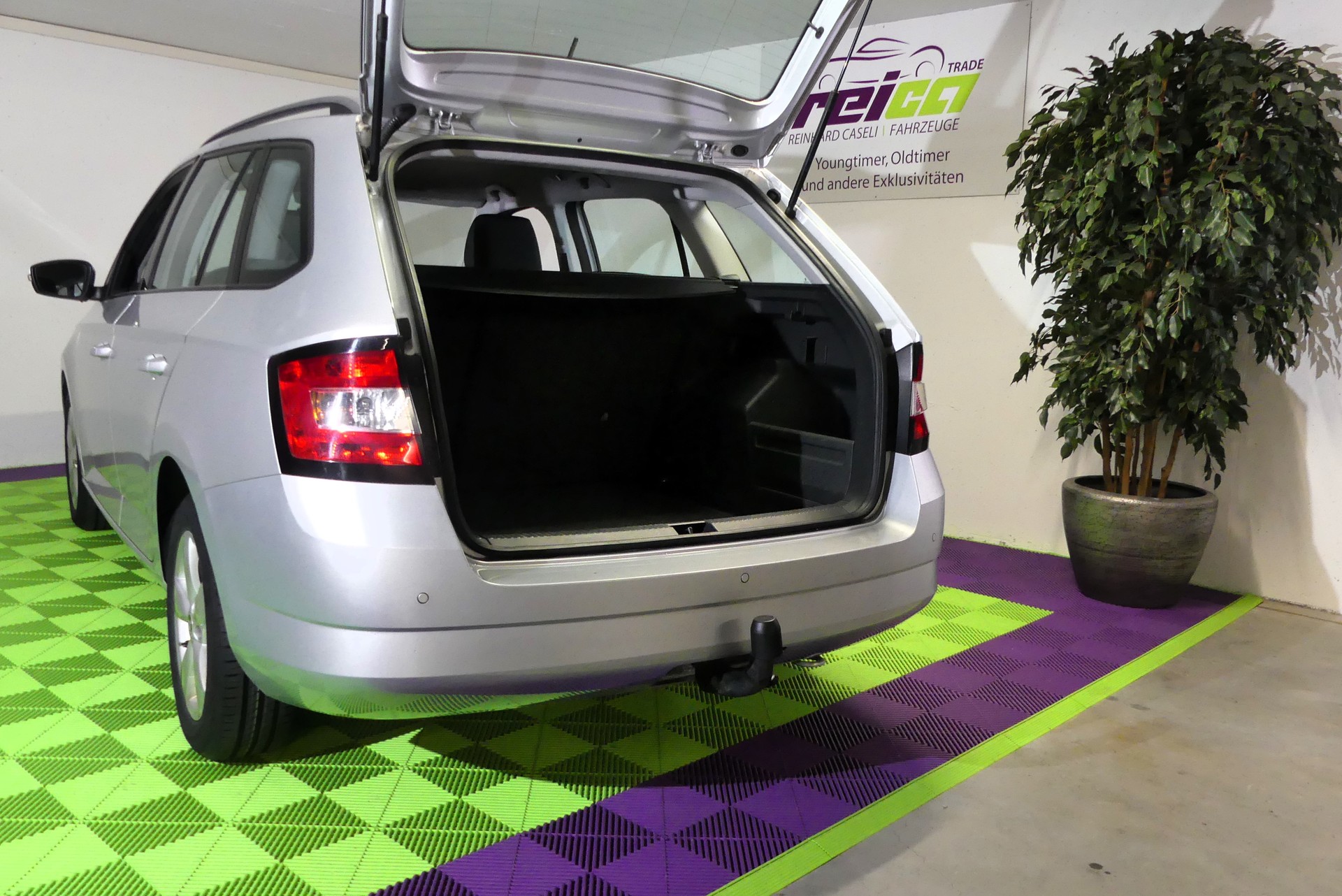 SKODA Fabia 1.2 TSI Active-image-13