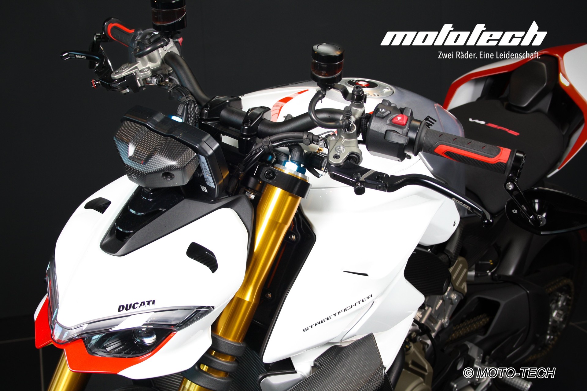 DUCATI Streetfighter V4 SP2 Speciale-image-10