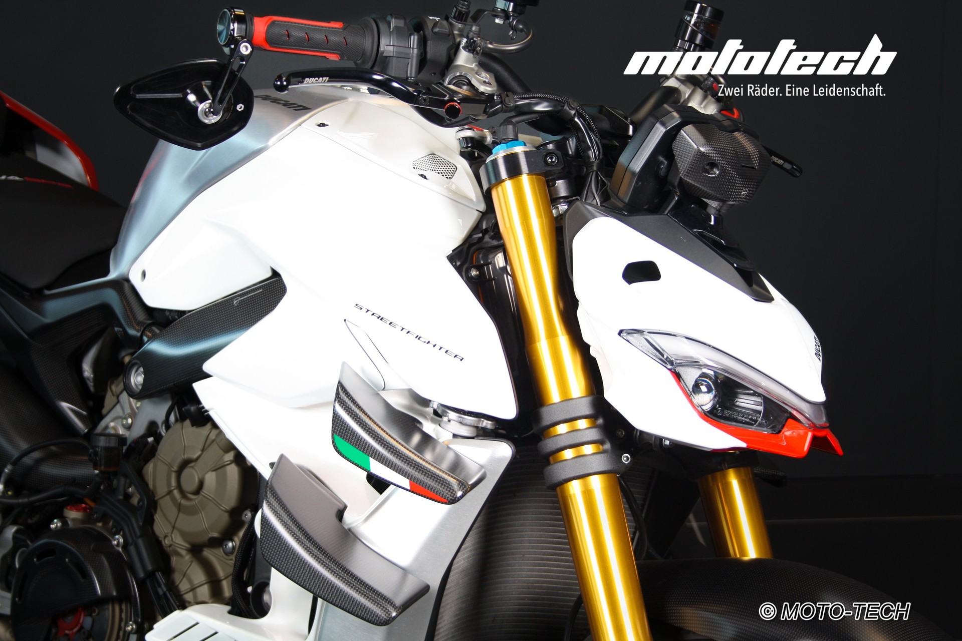 DUCATI Streetfighter V4 SP2 Speciale-image-6
