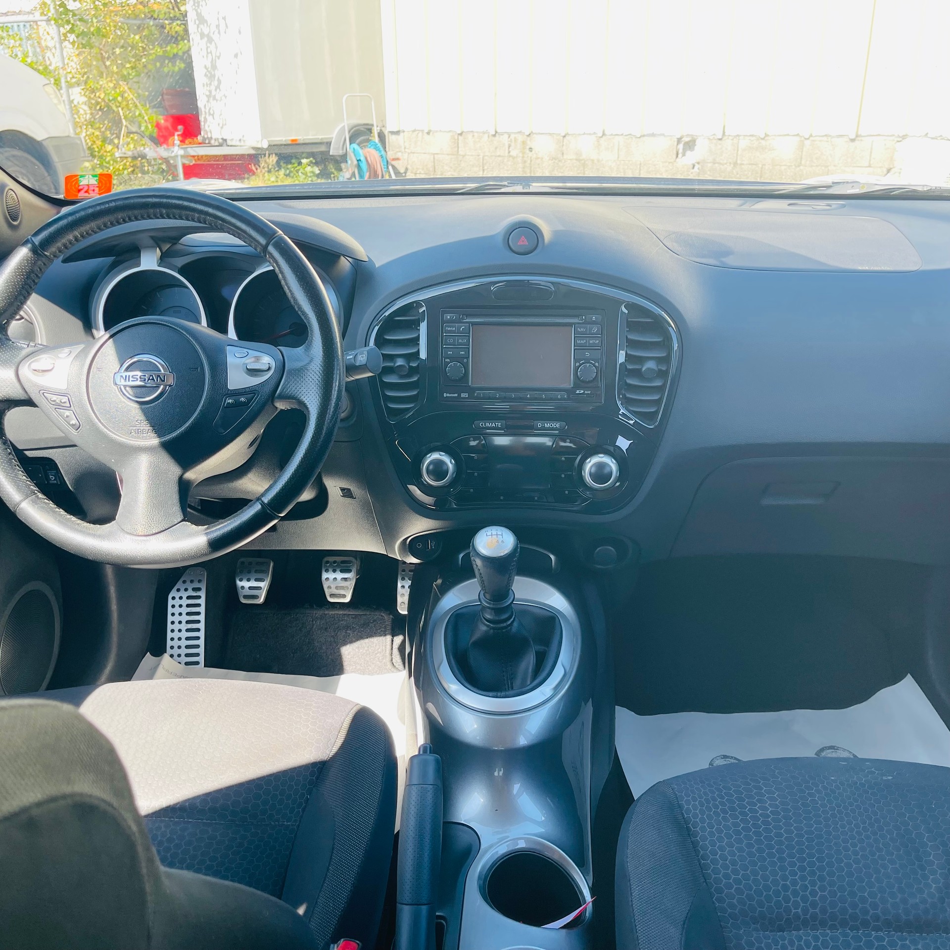 NISSAN JUKE 1.6 tekna-image-6