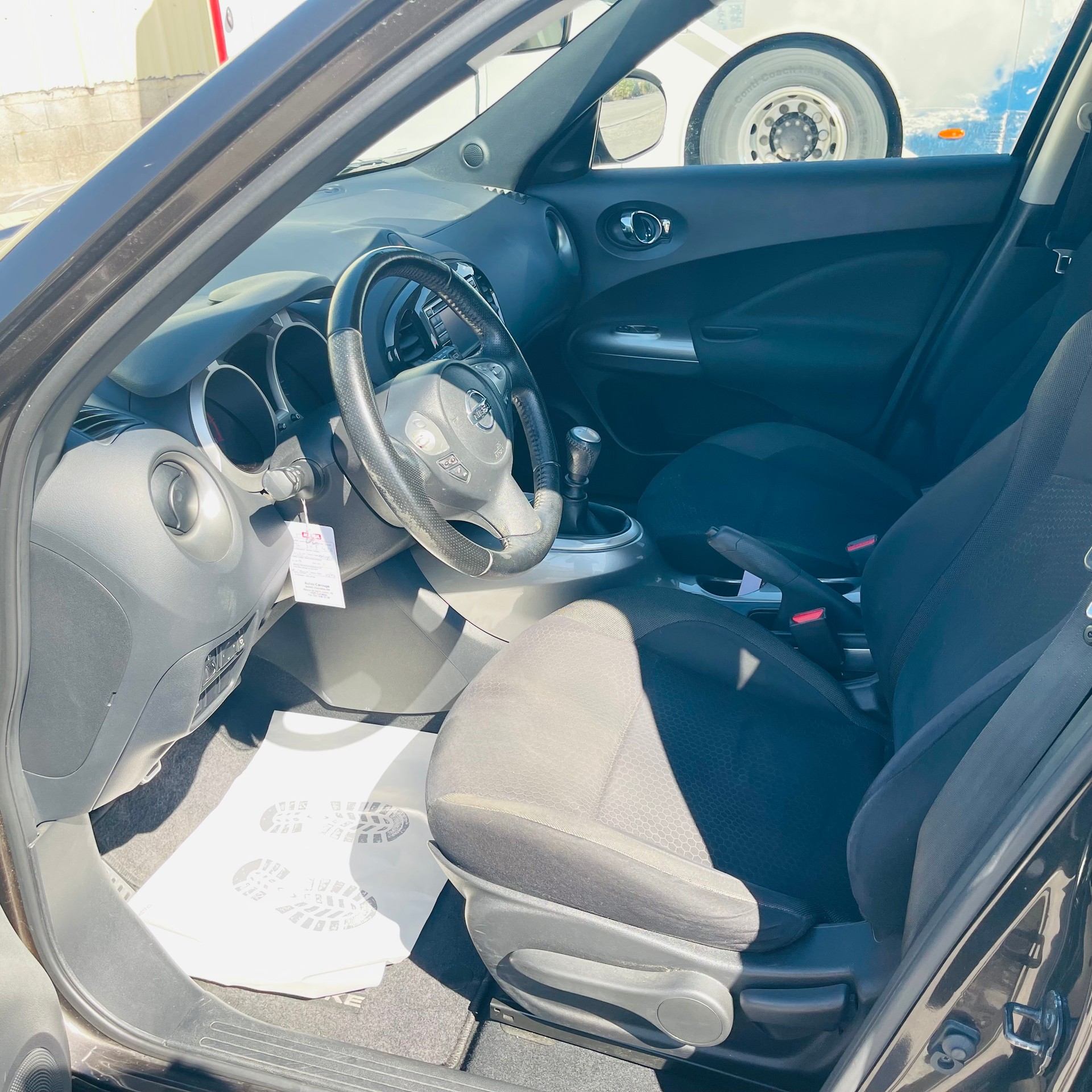 NISSAN JUKE 1.6 tekna-image-7