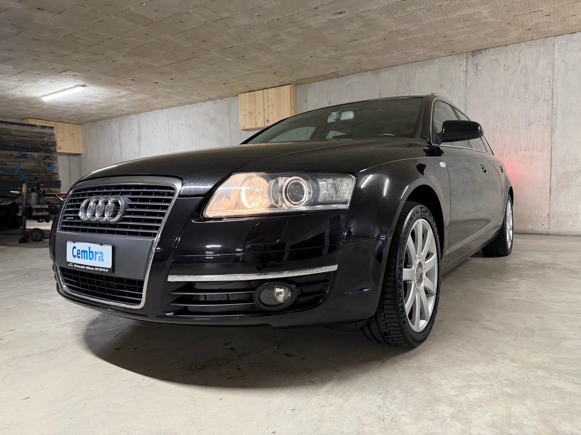 AUDI A6 Avant 3.0 V6 TDI quattro-image-0