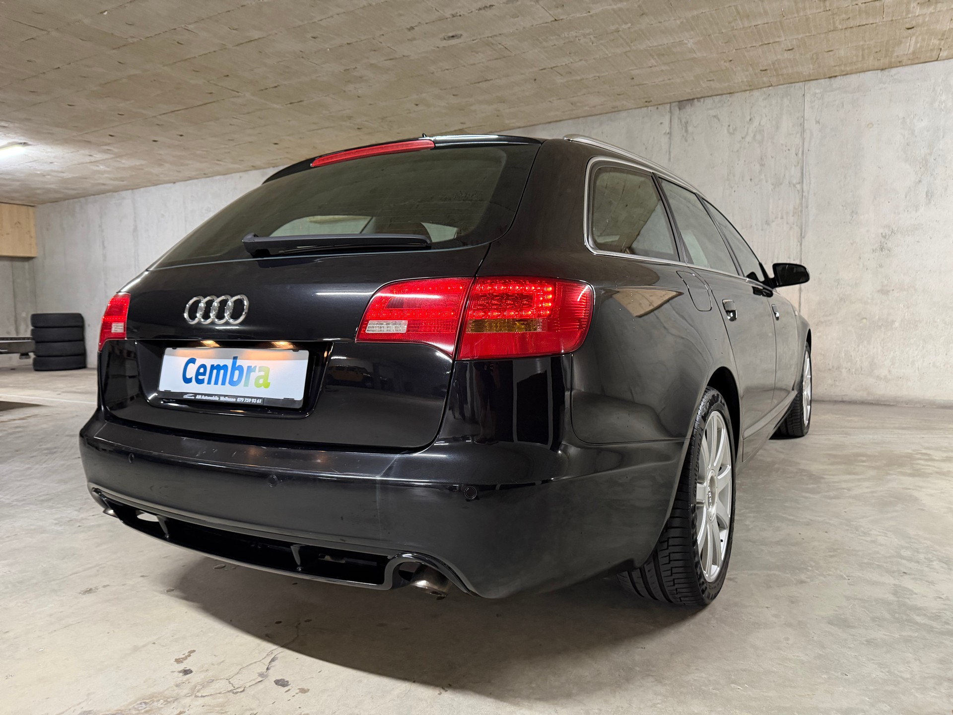 AUDI A6 Avant 3.0 V6 TDI quattro-image-4