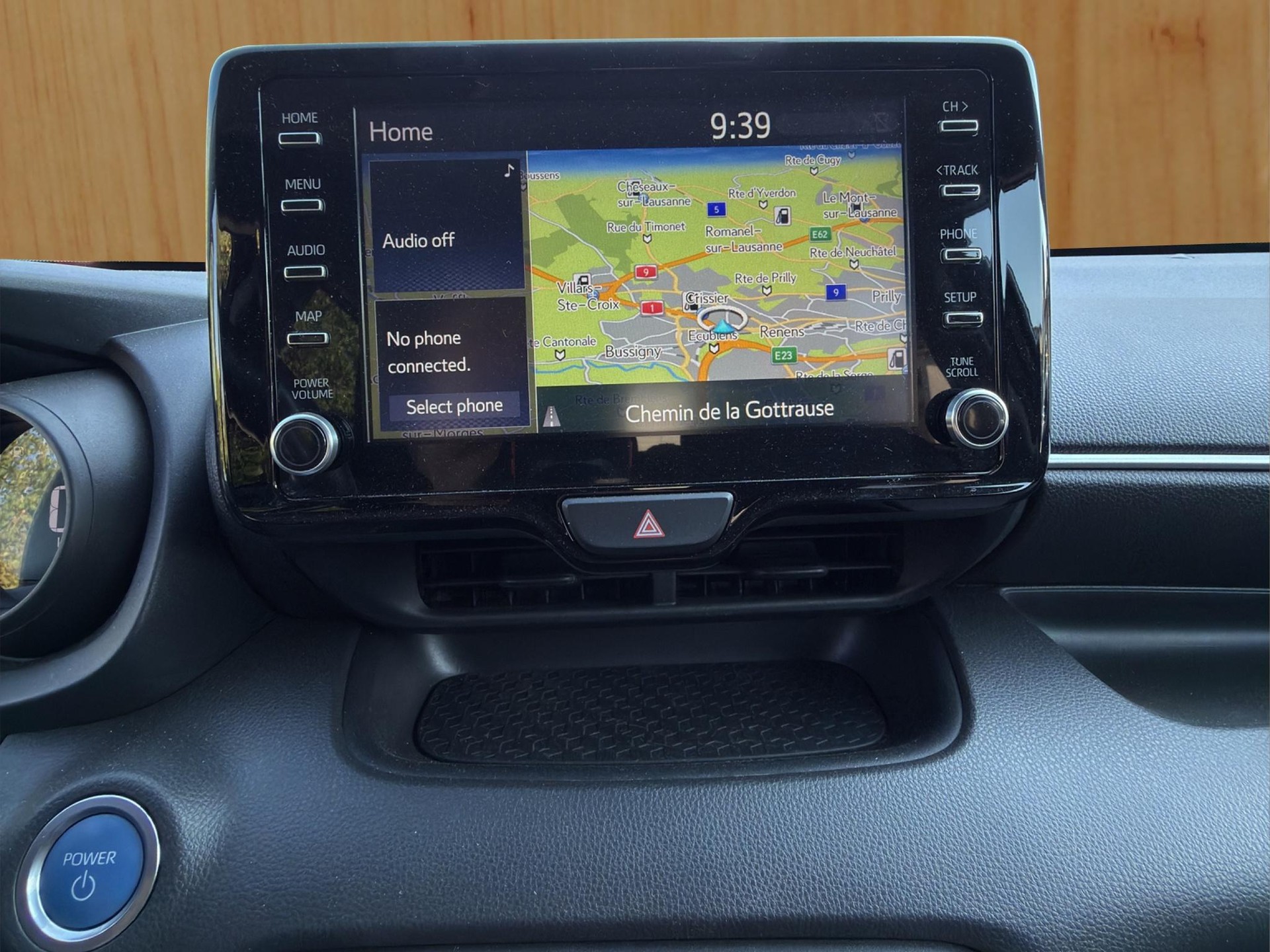 TOYOTA Yaris 1.5 VVT-i HSD Trend-image-15