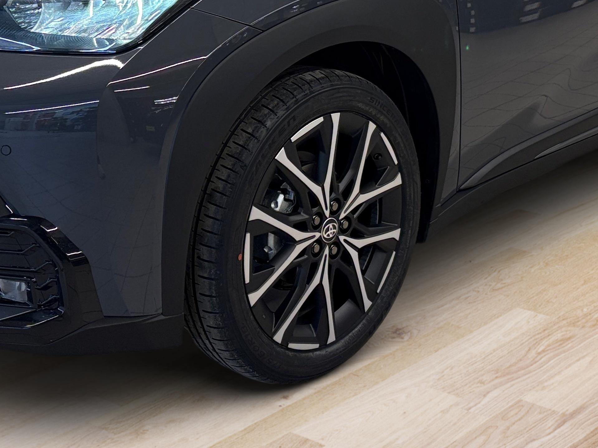 TOYOTA Aygo X 1.5 GR Sport e-CVT-image-9