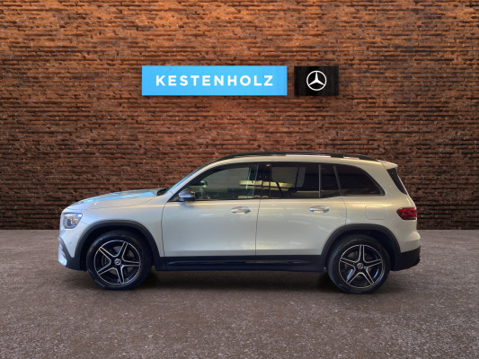 MERCEDES-BENZ GLB 250 AMG Line 4 MATIC-showroom-element-3