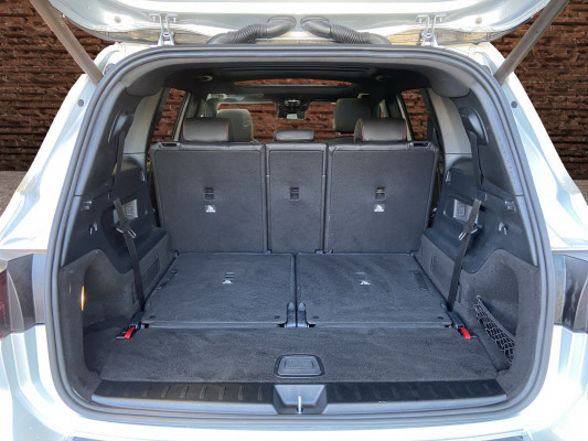 MERCEDES-BENZ GLB 250 AMG Line 4 MATIC-image-7