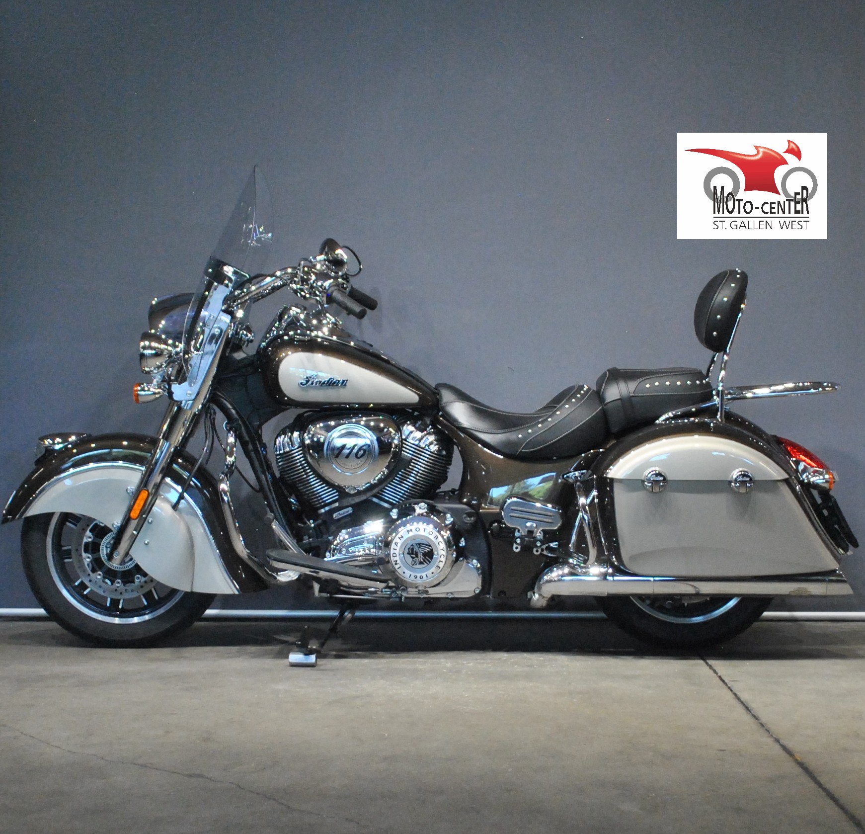 INDIAN Springfield-showroom-element-2