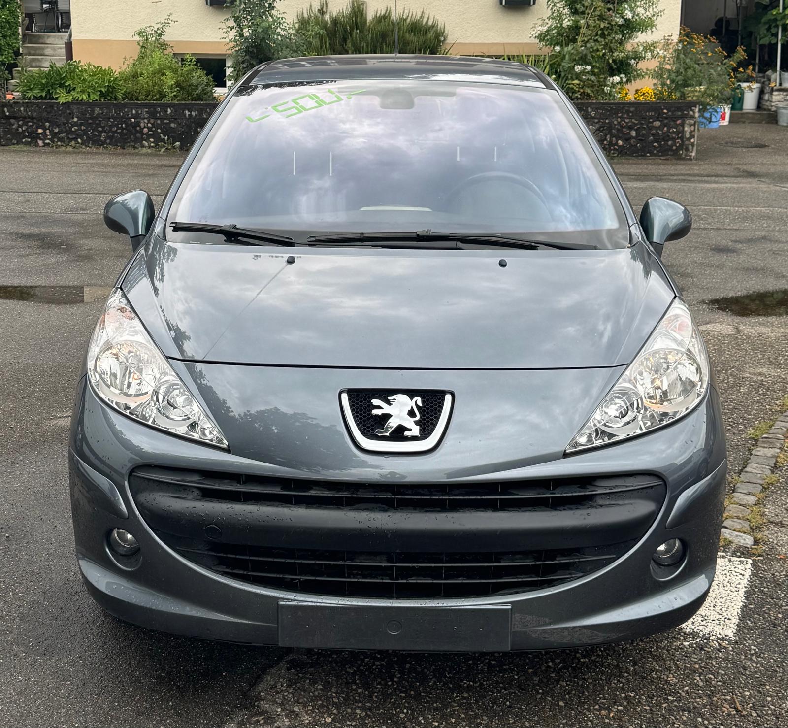 PEUGEOT 207 1.6 16V XT Automatic-image-0