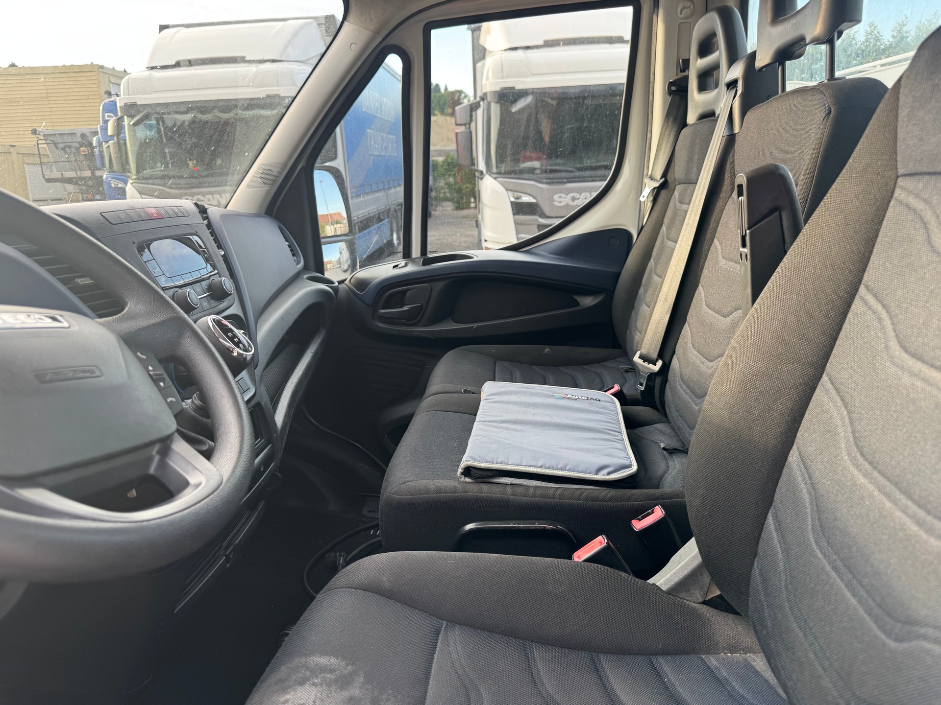 IVECO 35 S 14 A8-image-7