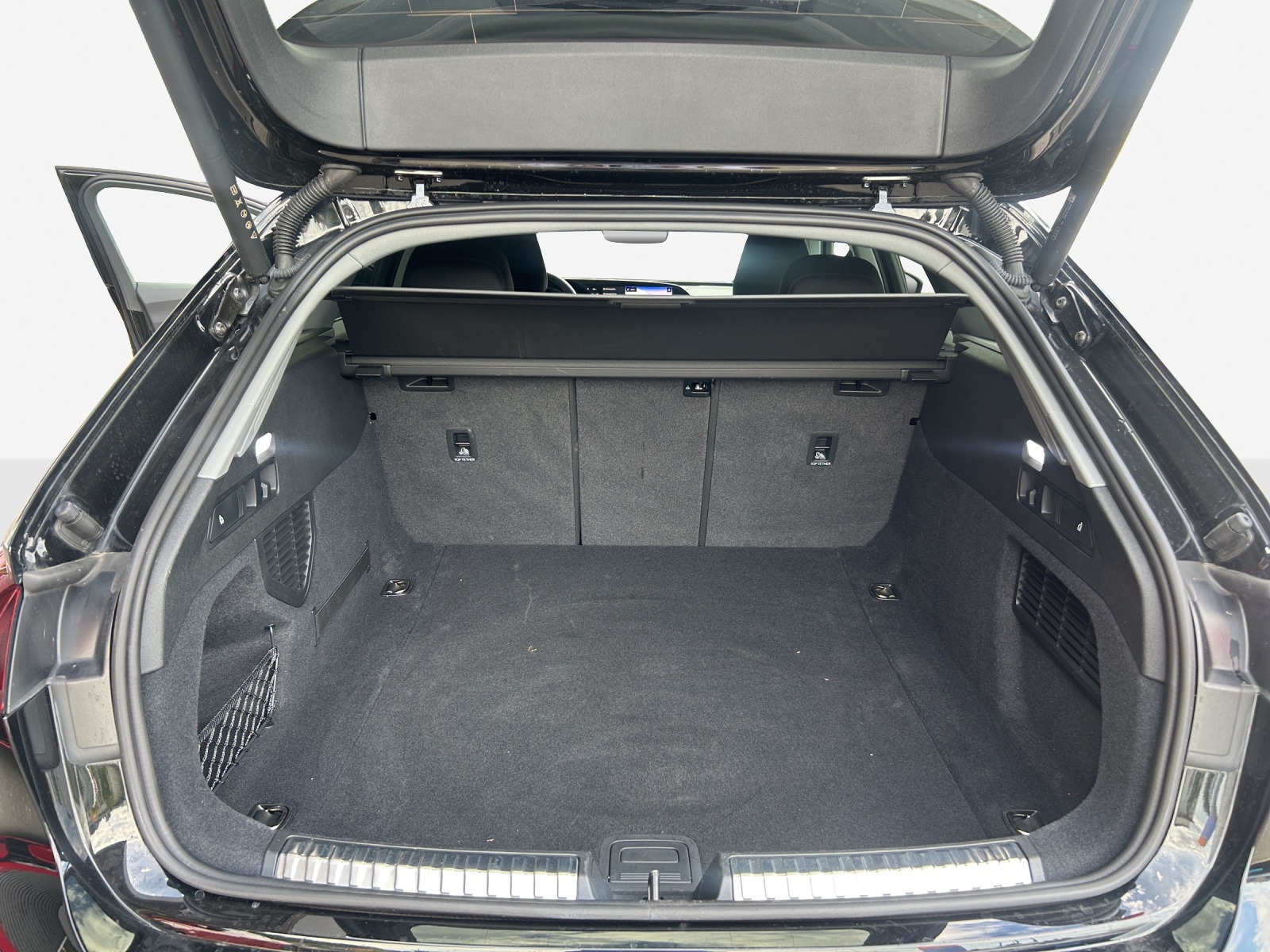 AUDI A5 Avant TFSI 150 kW S tronic-image-12