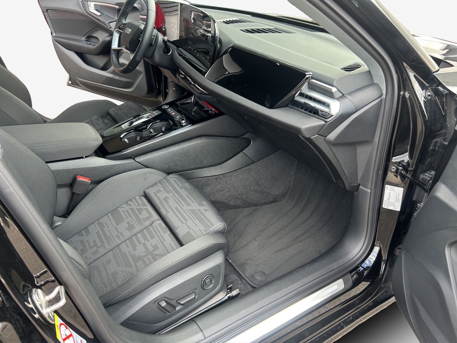 AUDI A5 Avant TFSI 150 kW S tronic-image-15