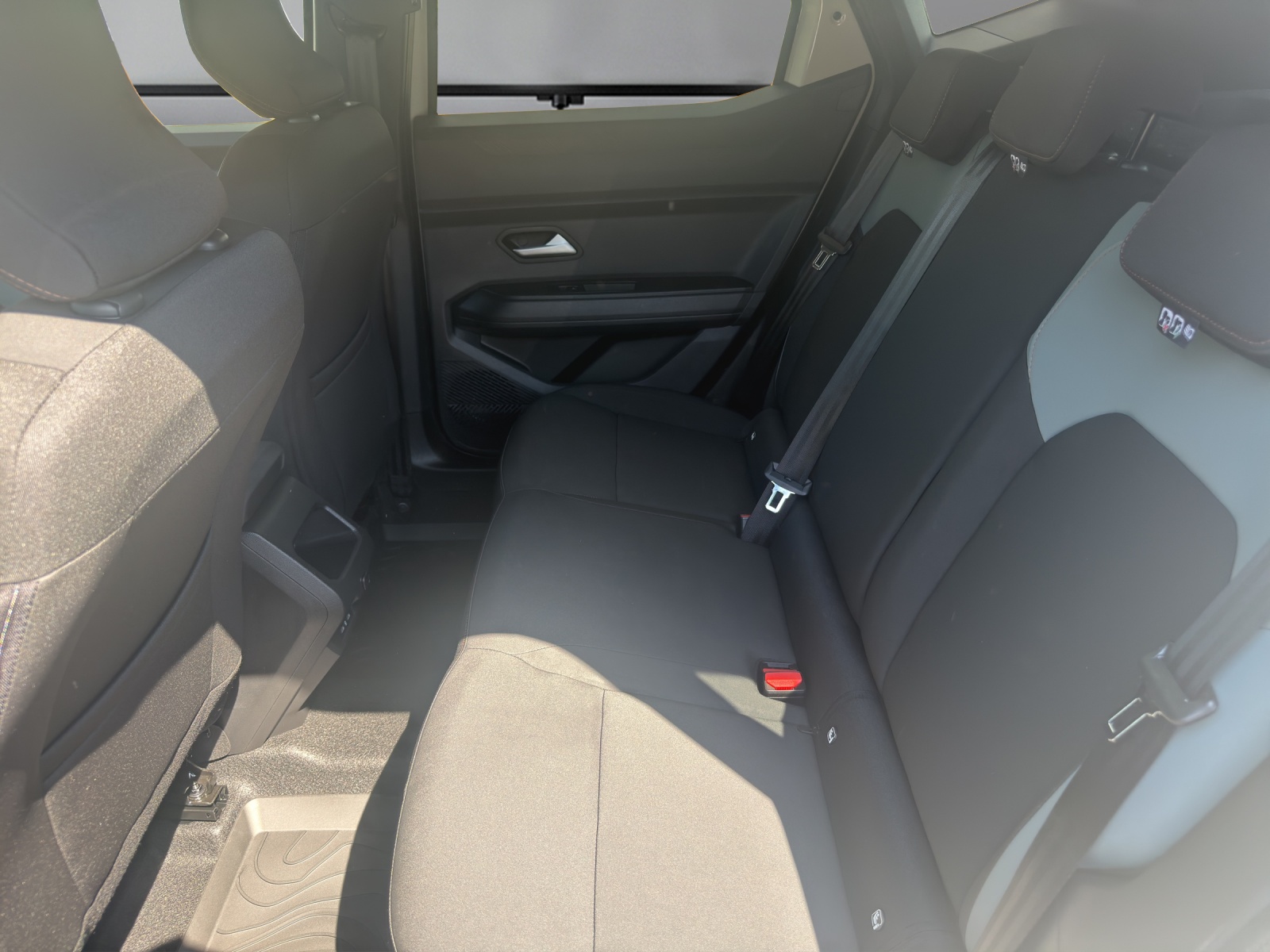 DACIA Duster TCe Hybrid 150 48V Extreme 4x4-image-10