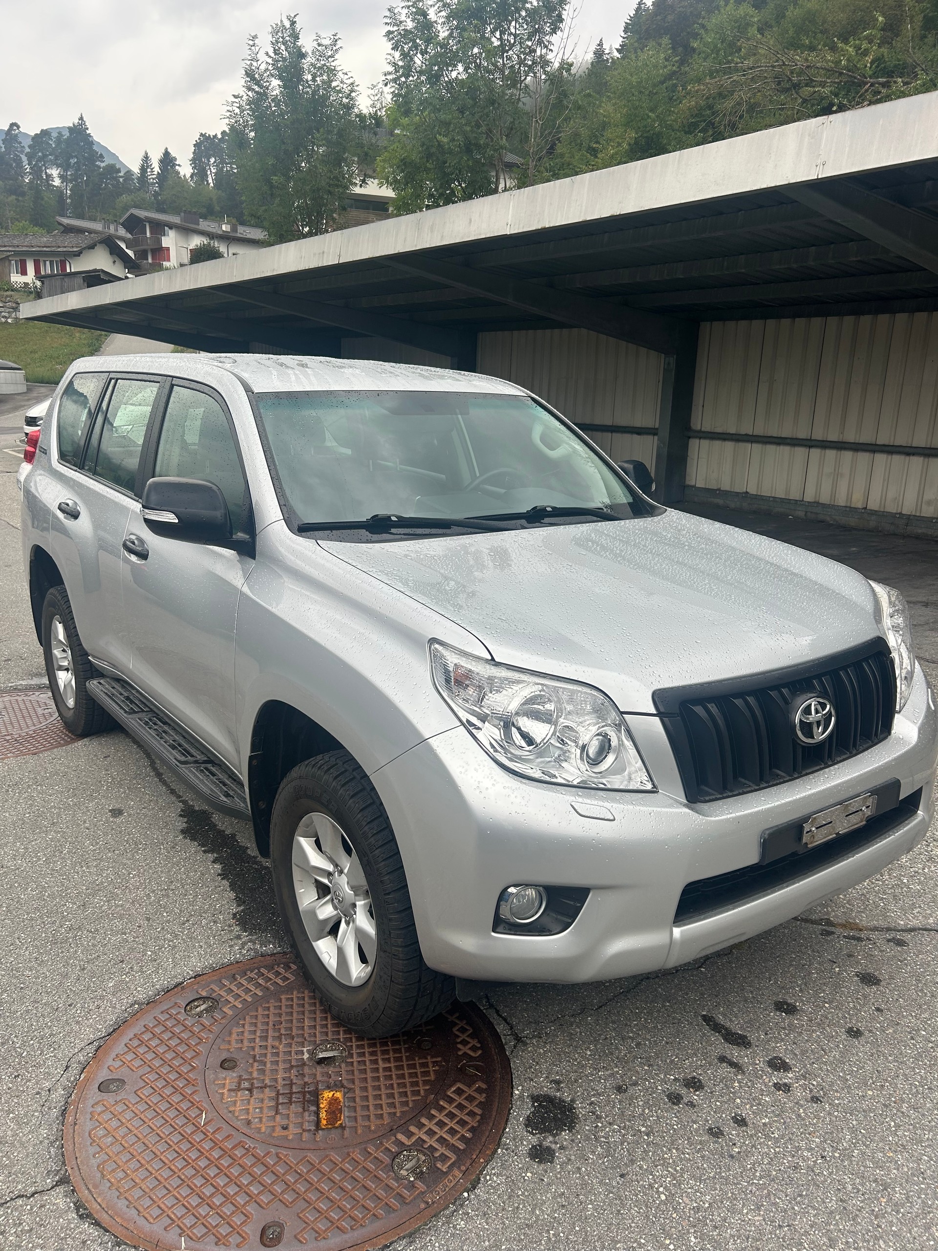 TOYOTA Landcruiser 3.0 60th Anniversary-image-0