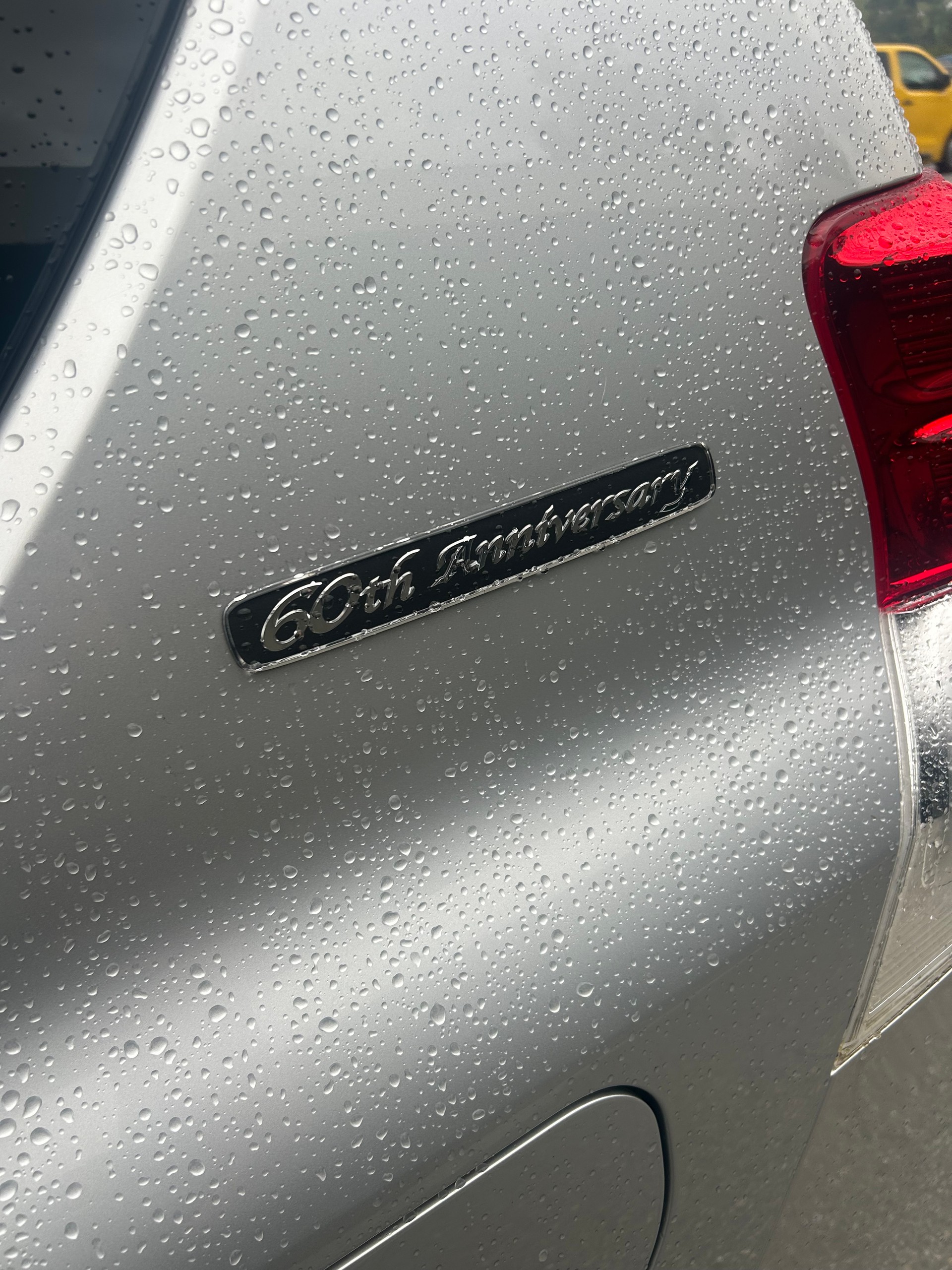 TOYOTA Landcruiser 3.0 60th Anniversary-image-17