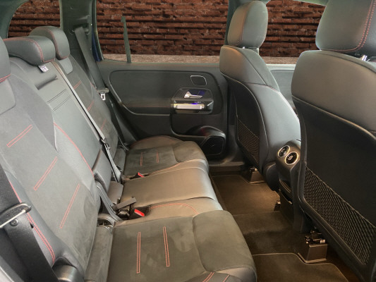 MERCEDES-BENZ GLB 250 AMG Line 4 MATIC-image-13