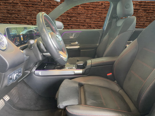 MERCEDES-BENZ GLB 250 AMG Line 4 MATIC-image-11