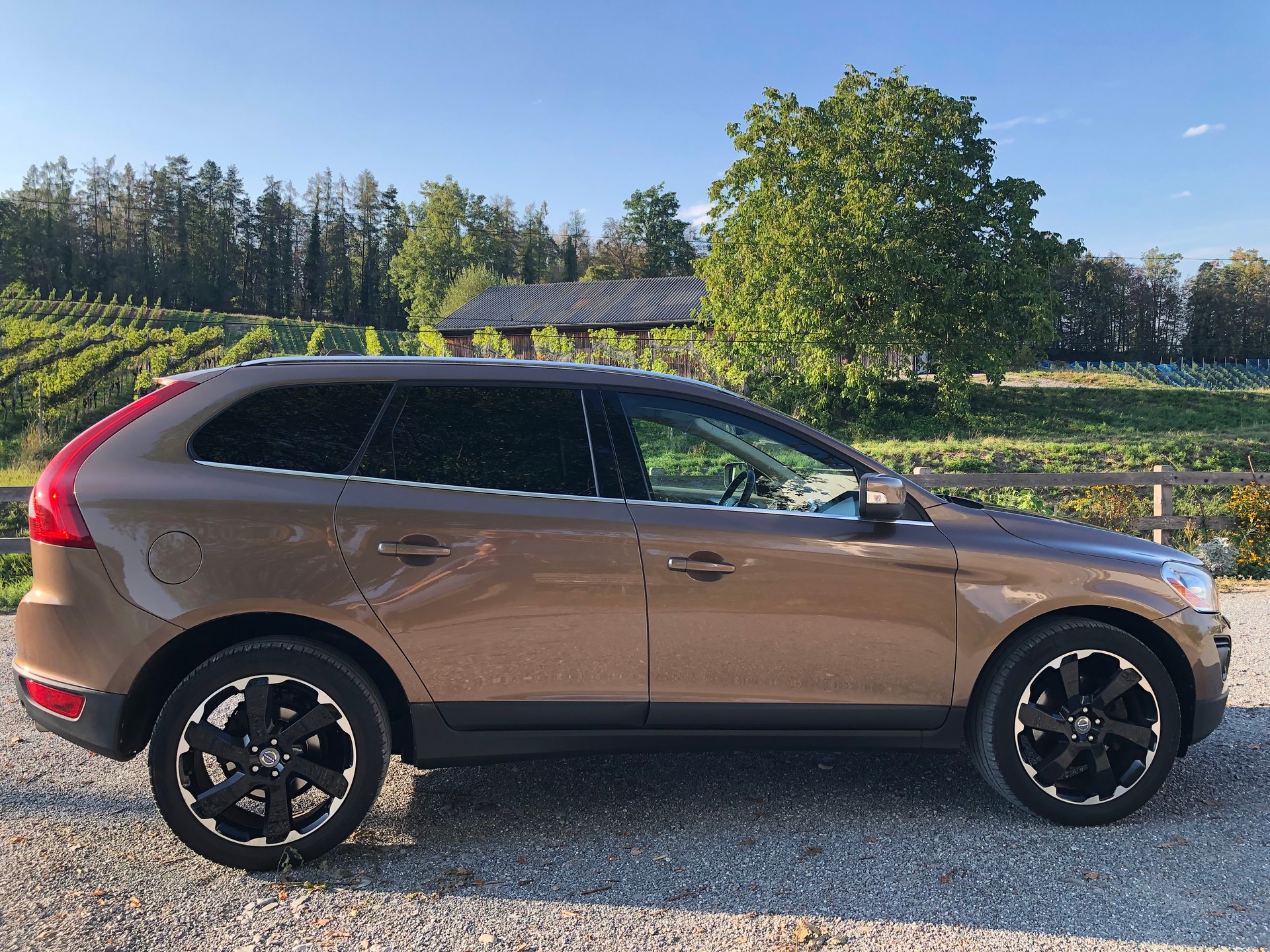 VOLVO 2.4 D5 Summum AWD-image-1