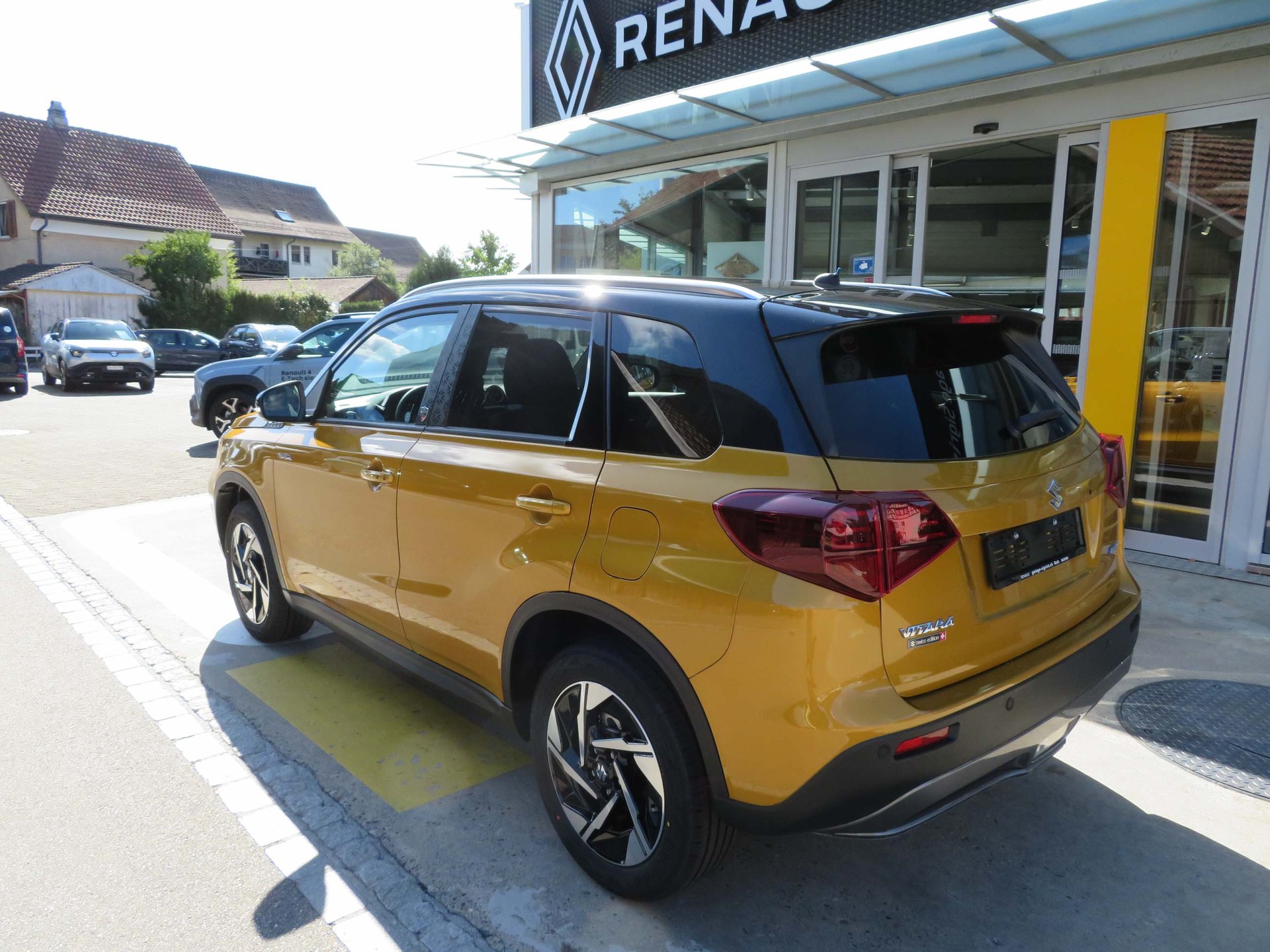 SUZUKI Vitara 1.4 T Piz Sulai Top Hybrid 4x4-image-7