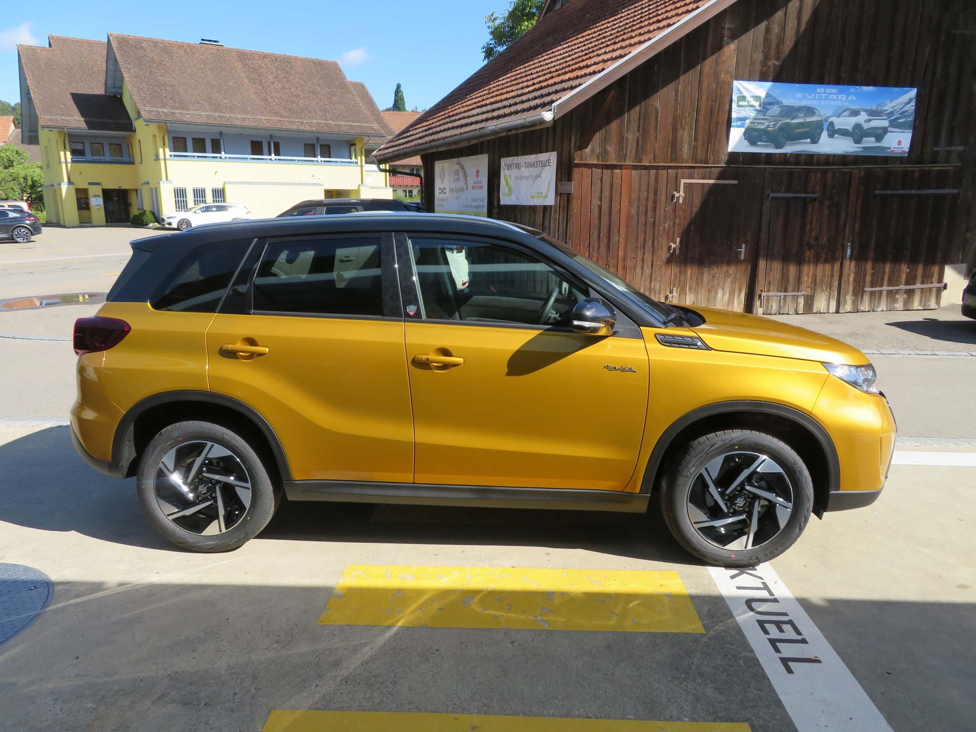 SUZUKI Vitara 1.4 T Piz Sulai Top Hybrid 4x4-image-4