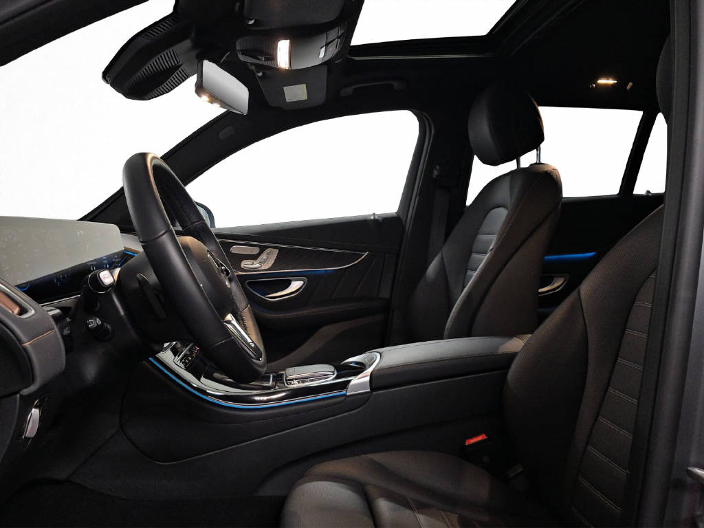 MERCEDES-BENZ EQC 400 AMG Line 4Matic-image-10