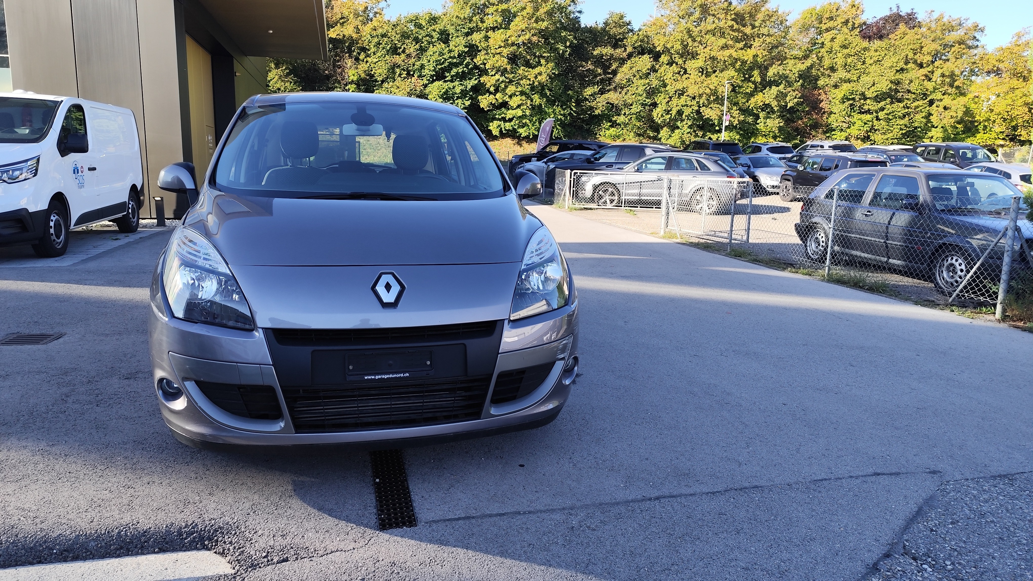 RENAULT Scénic 1.4 16V Turbo Dynamique — slika 1