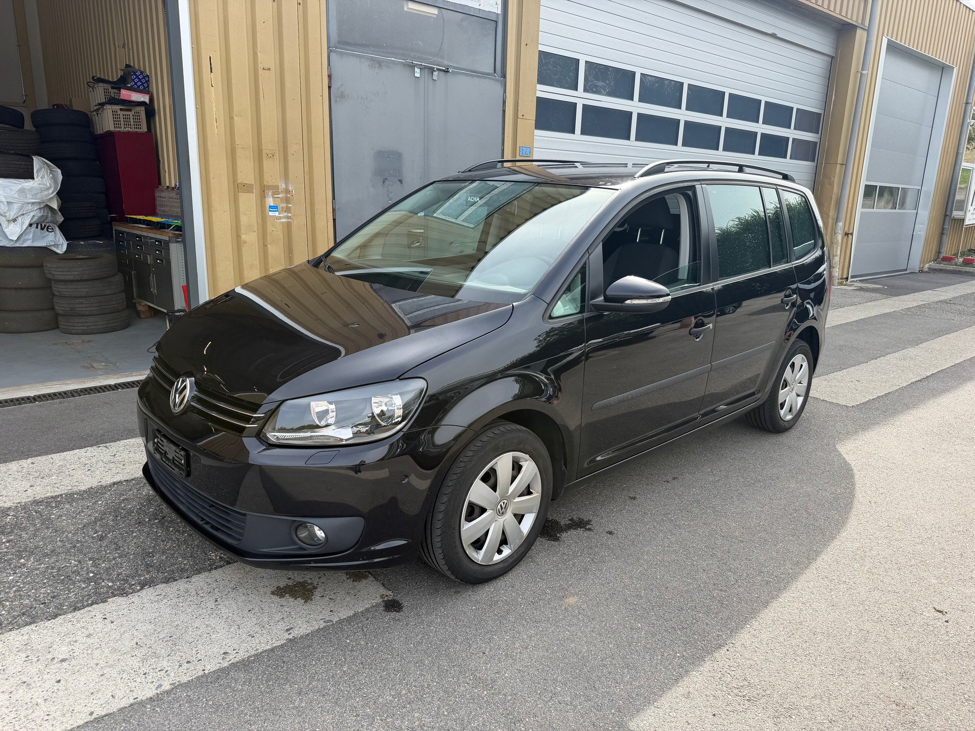 VW Touran 1.4 TSI Trendline-image-0