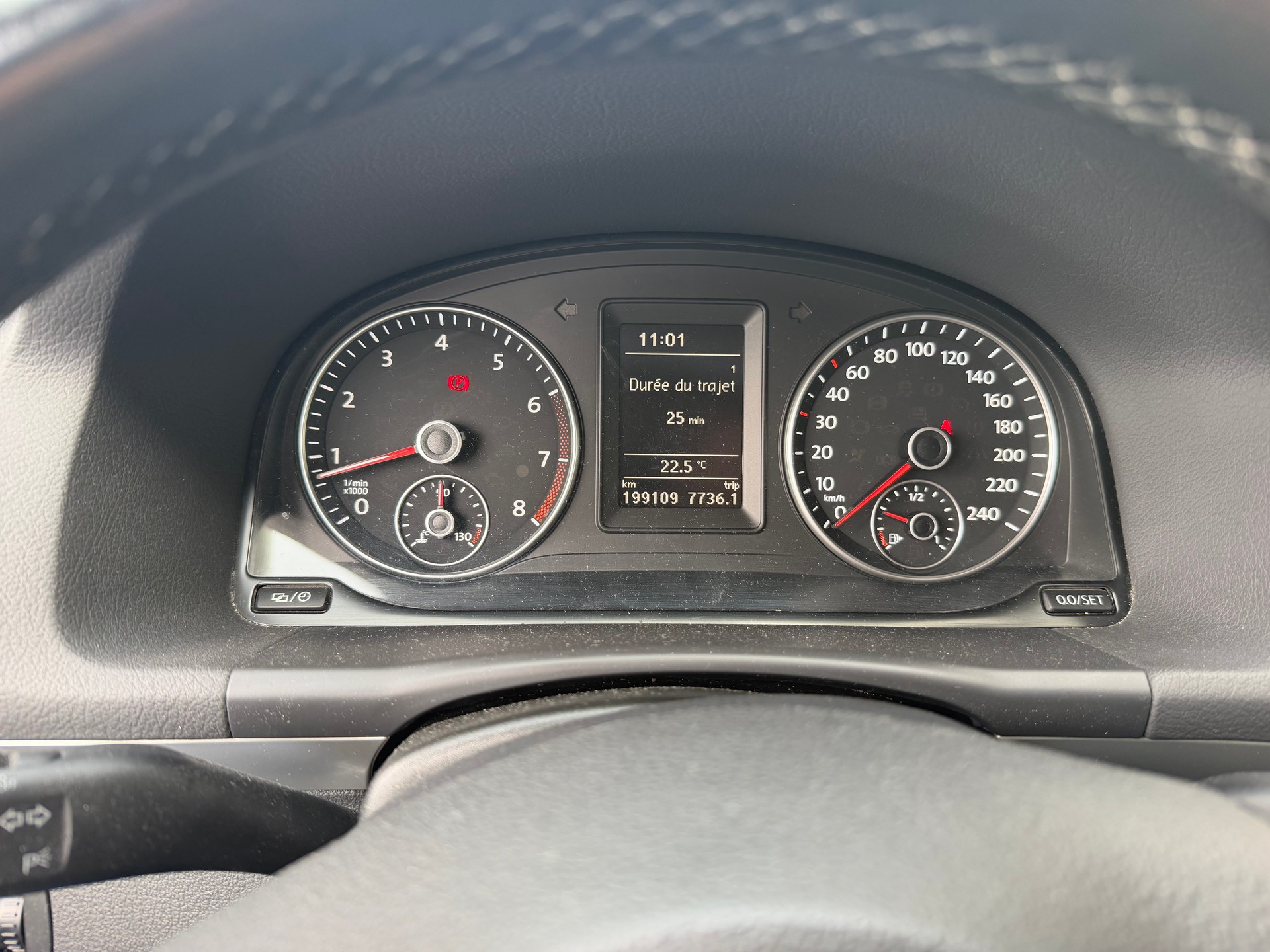 VW Touran 1.4 TSI Trendline-image-9
