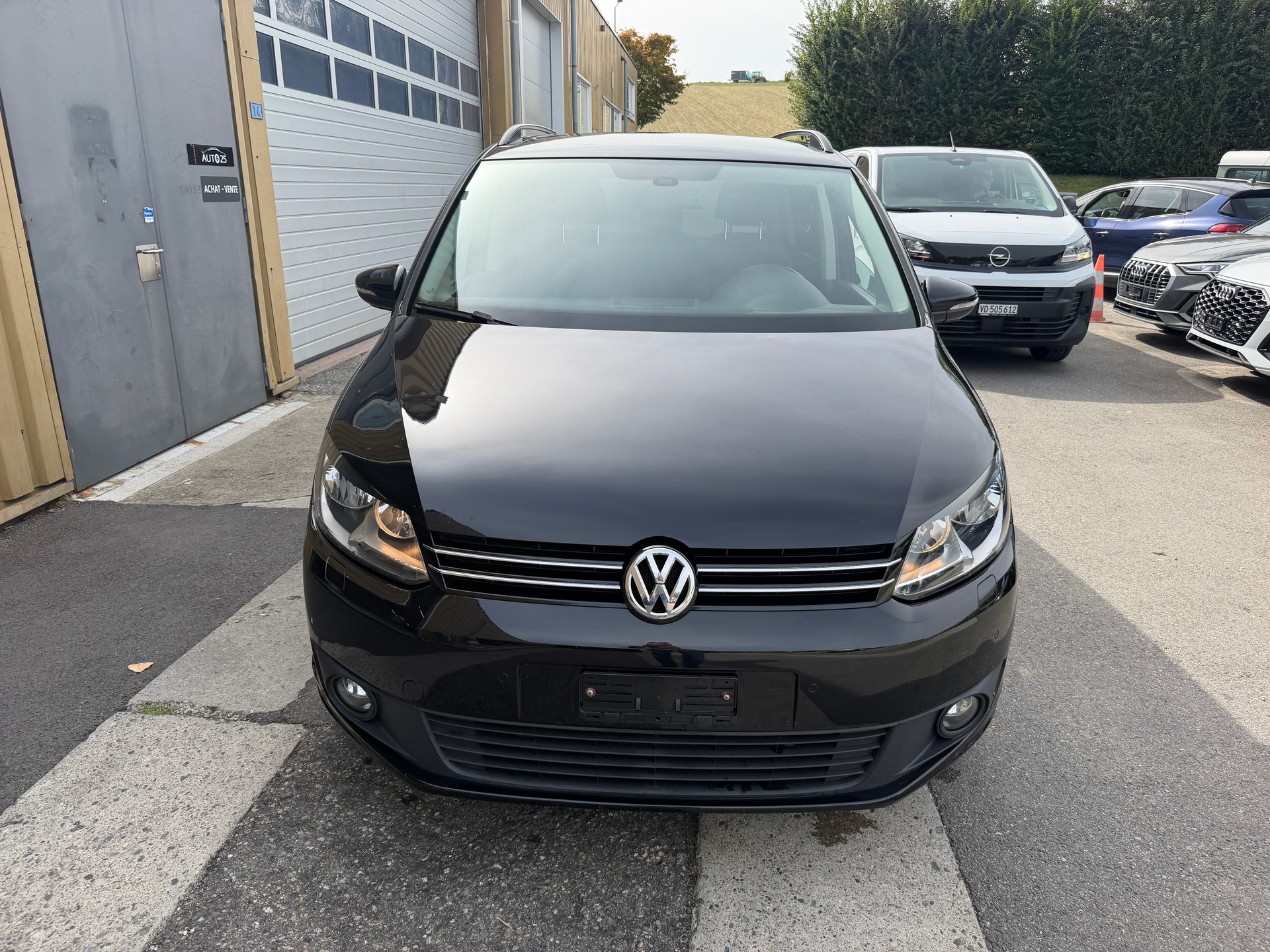 VW Touran 1.4 TSI Trendline-image-1