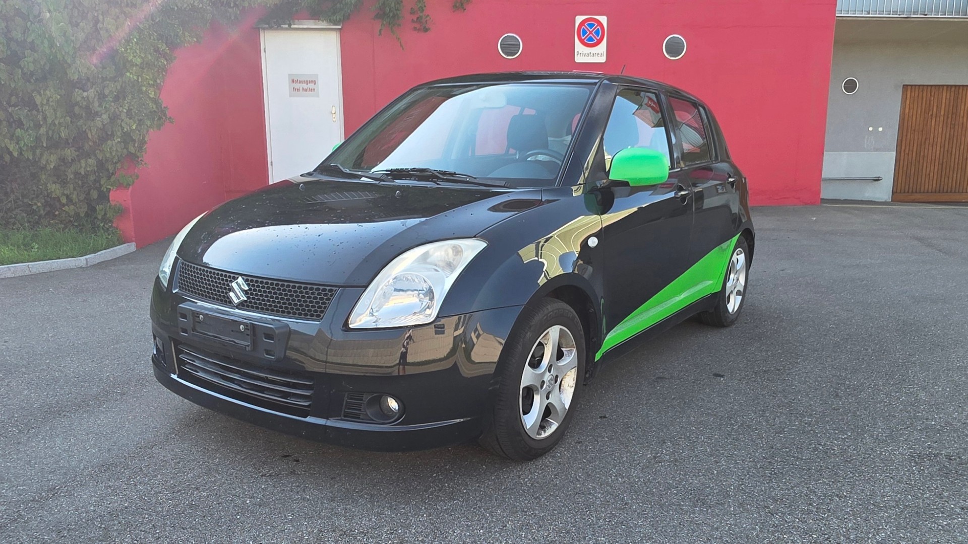 SUZUKI Swift 1.3i 16V GL-image-0
